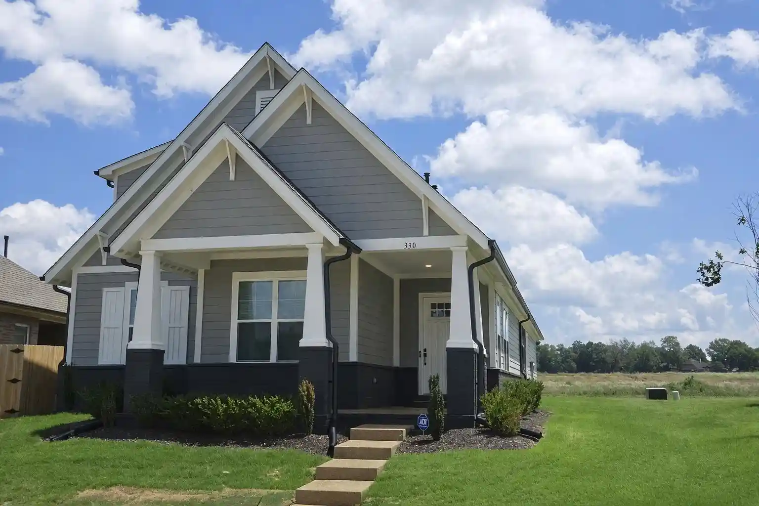 1st image of 330 Oak Haven Cir, Oakland, TN 38060 | MLS# 10223810