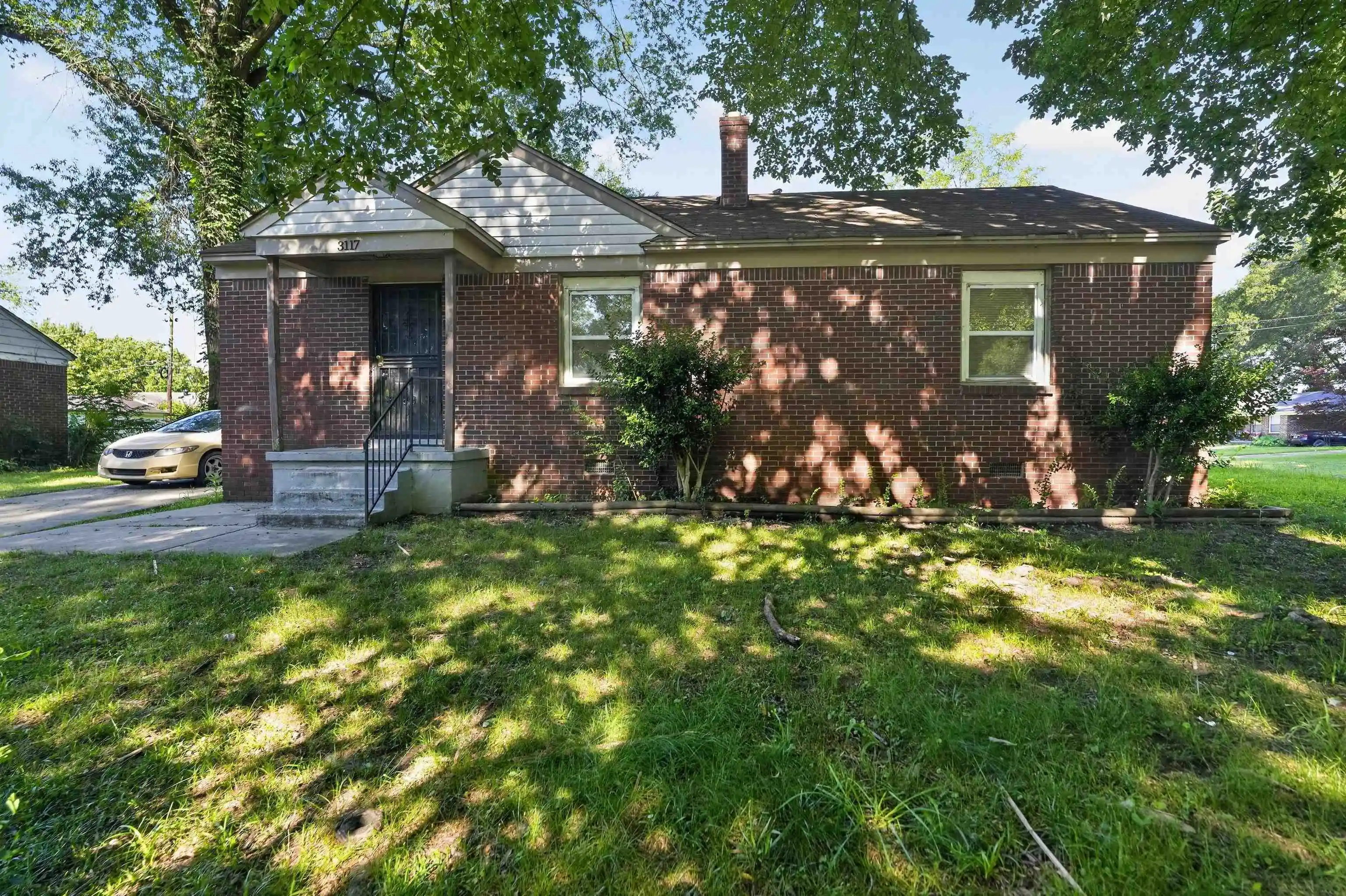 Photo 1 of Sale Pending at 3117 St Charles Dr, Memphis, TN 38127 | MLS# 10223817 | Listing updated on 2026-09-09