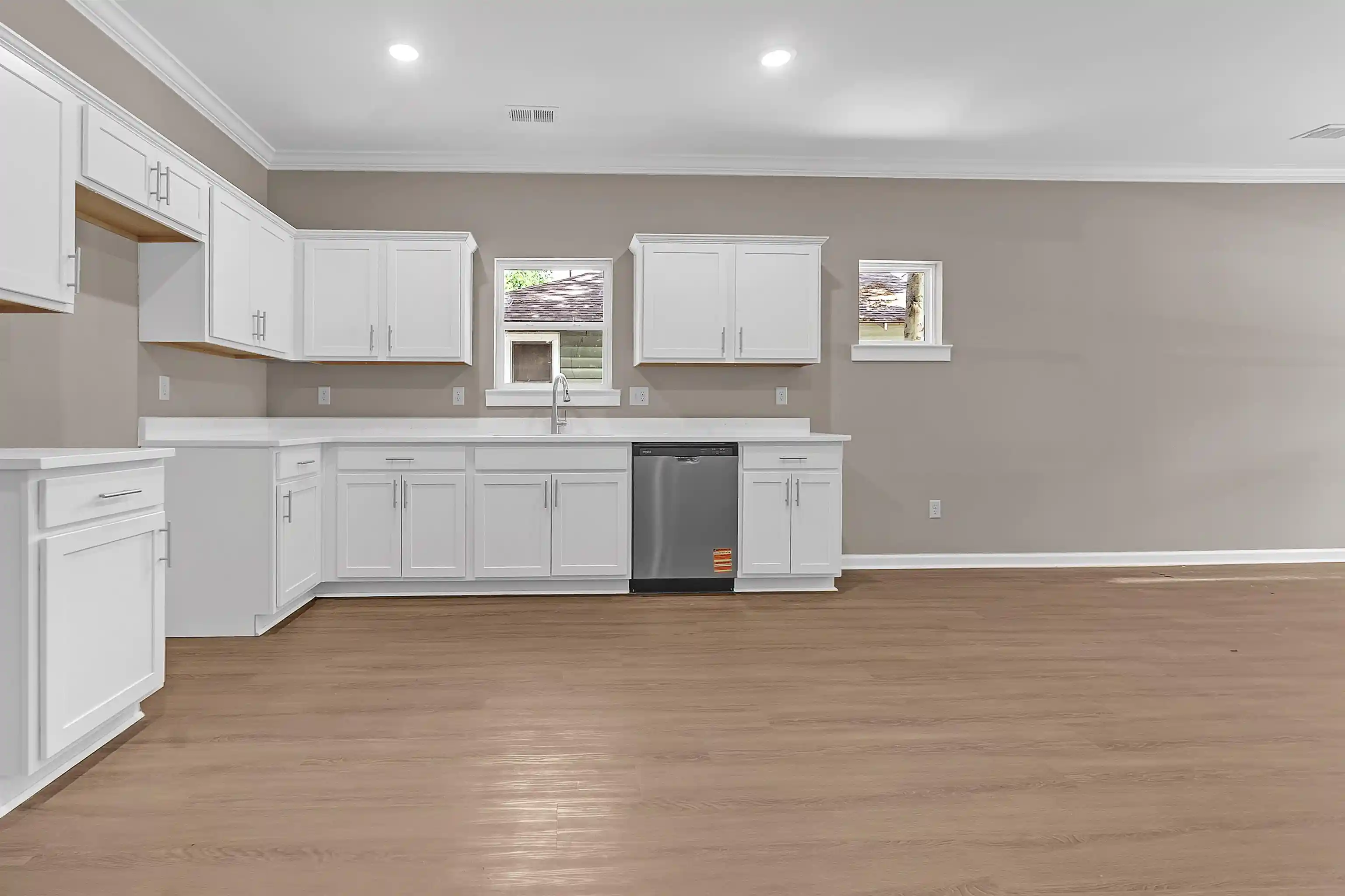 4th image of 557 Lundee St, Memphis, TN 38111 | MLS# 10223828