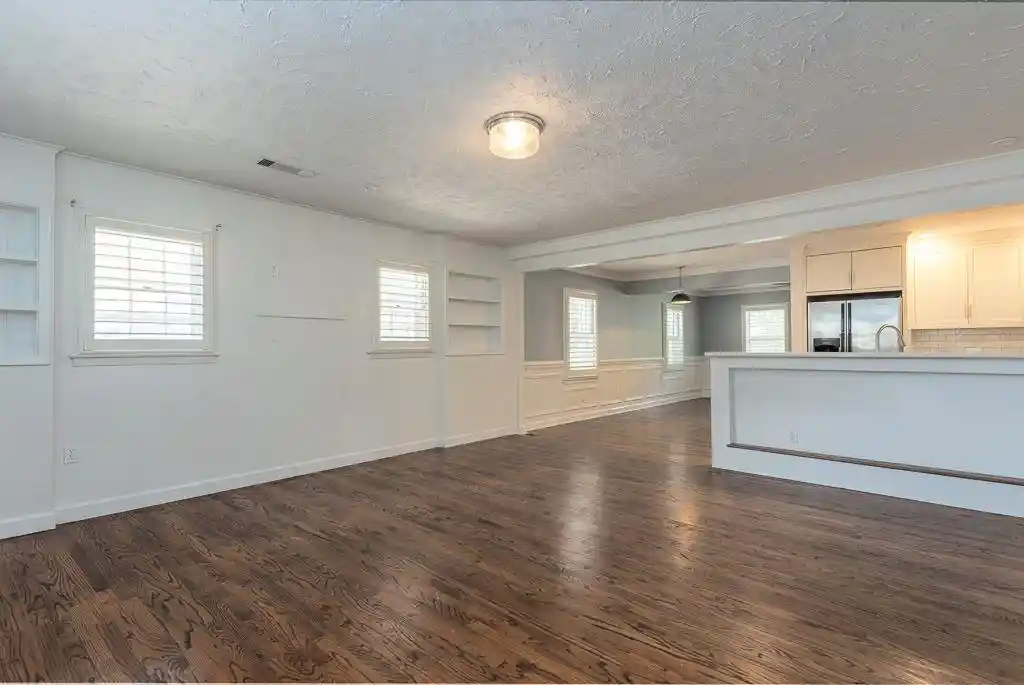 Photo 4 of Sale Pending at 481 Vaughn Rd, Memphis, TN 38122 | MLS# 10223837 | Listing updated on 2026-09-12