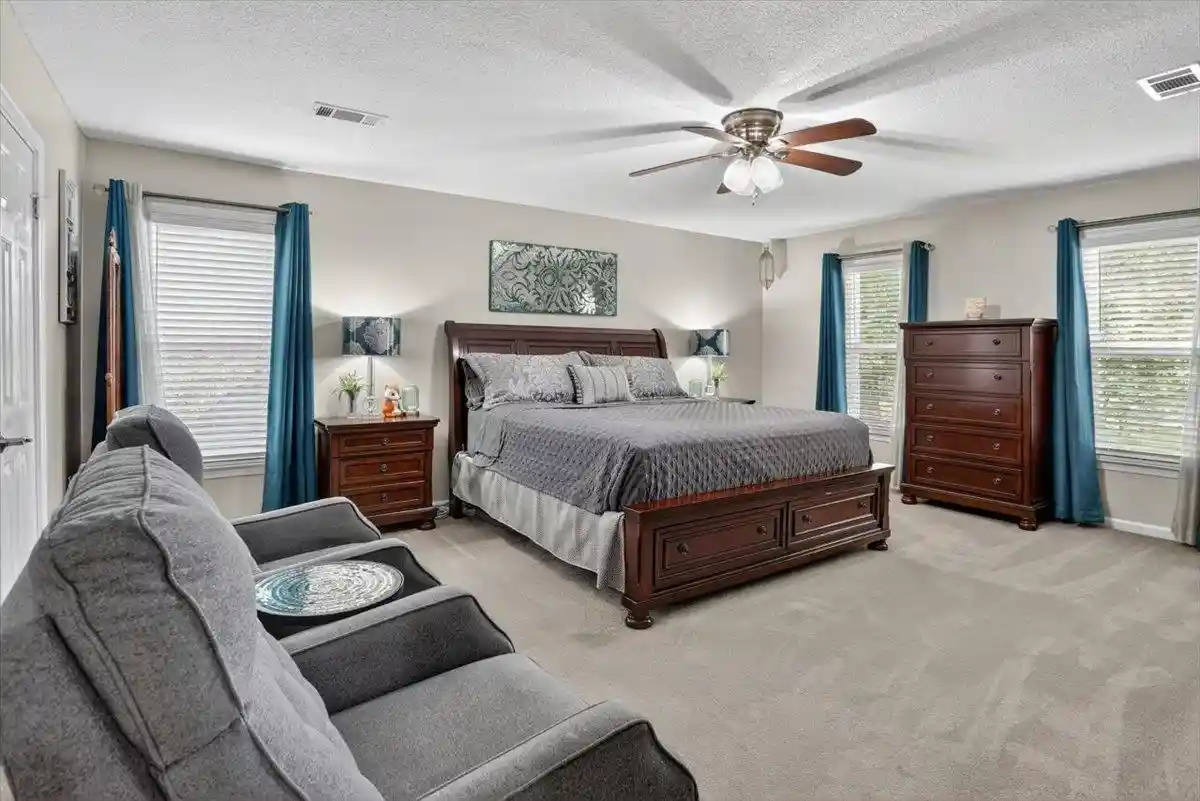 Photo 4 of Sale Pending at 8280 Timber Oaks Cv, Cordova, TN 38018 | MLS# 10223844 | Listing updated on 2026-09-25