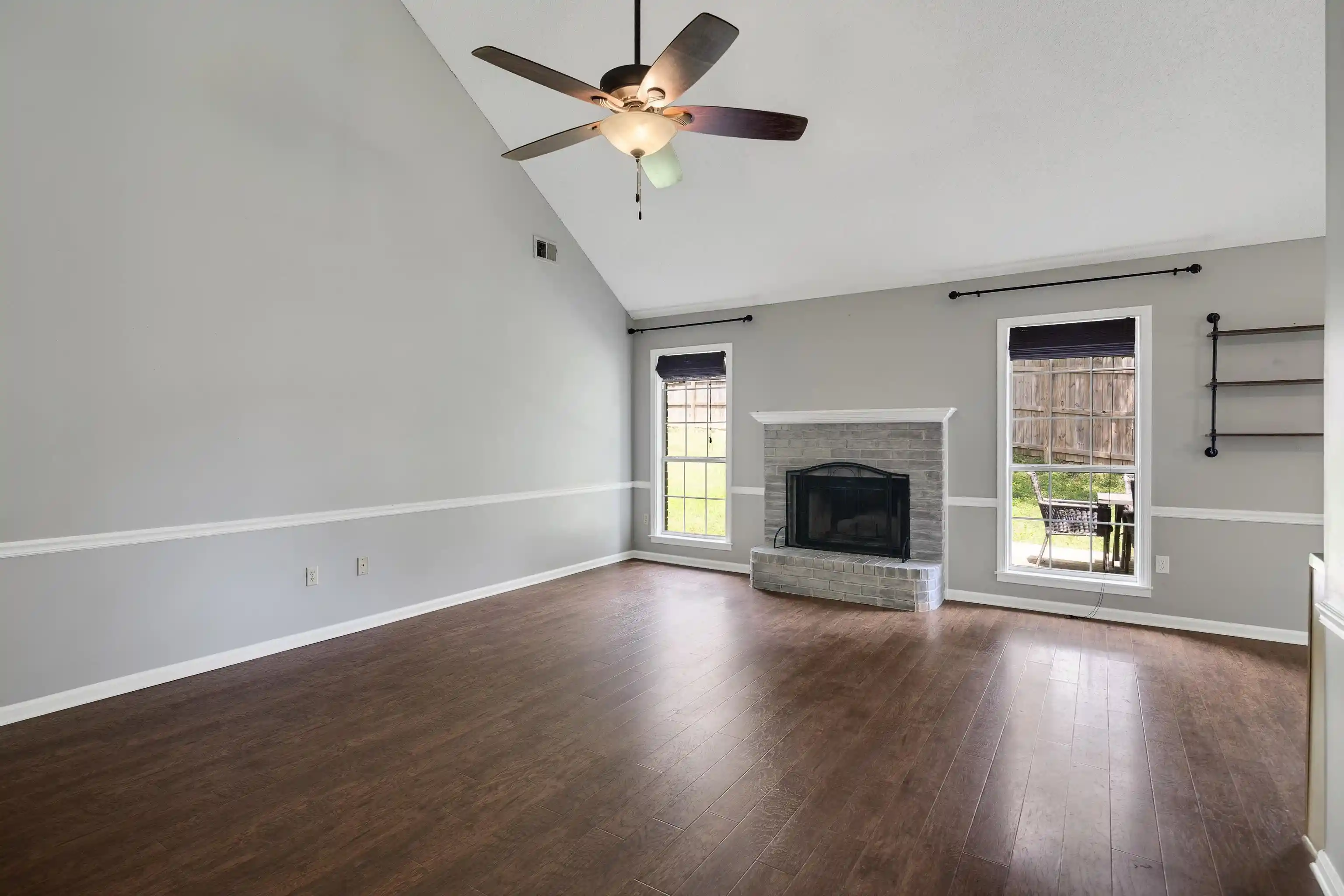 2nd image of 4166 Meadow Field Ln, Bartlett, TN 38135 | MLS# 10223855
