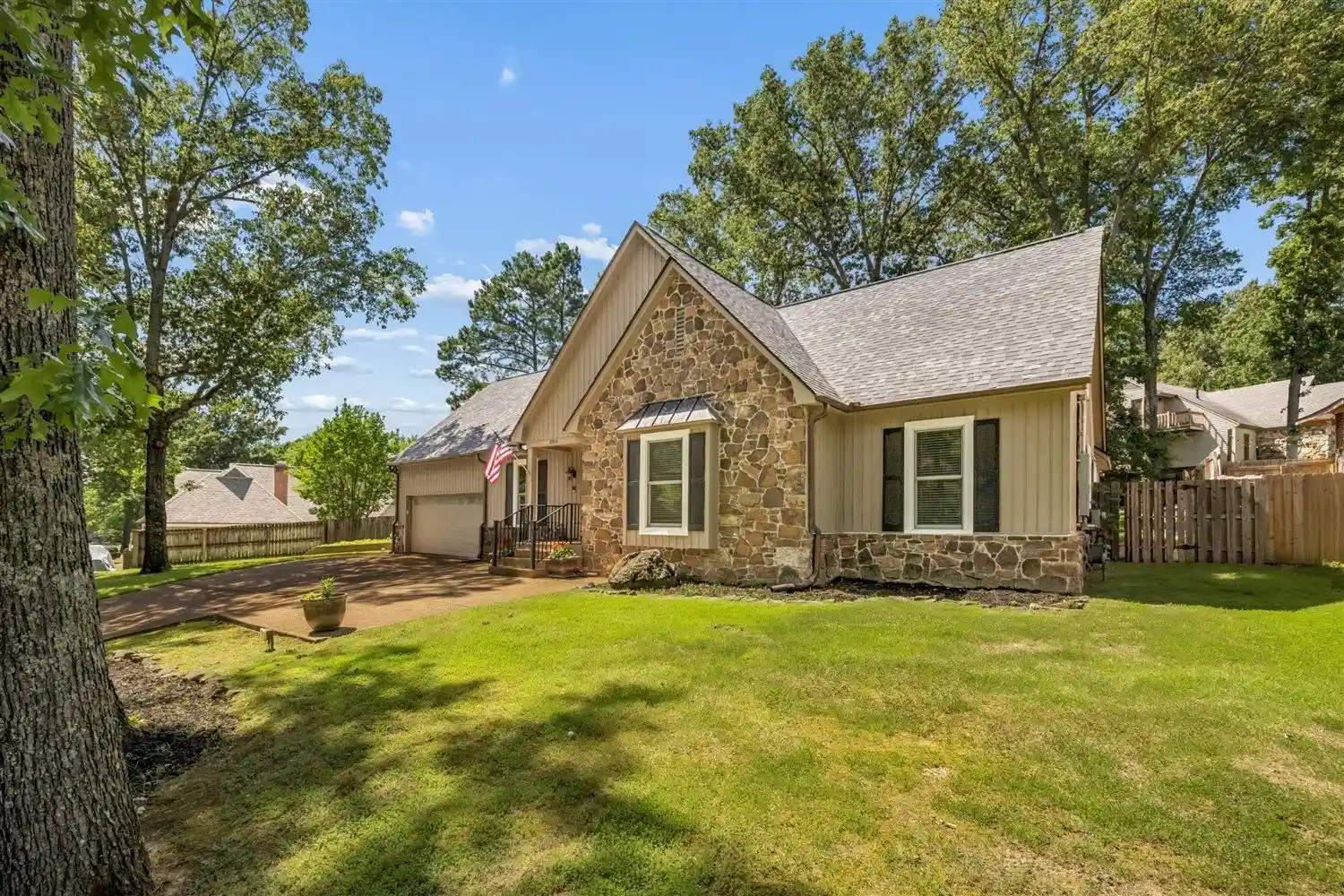 1st image of 8970 Farmoor Rd, Germantown, TN 38139 | MLS# 10223856