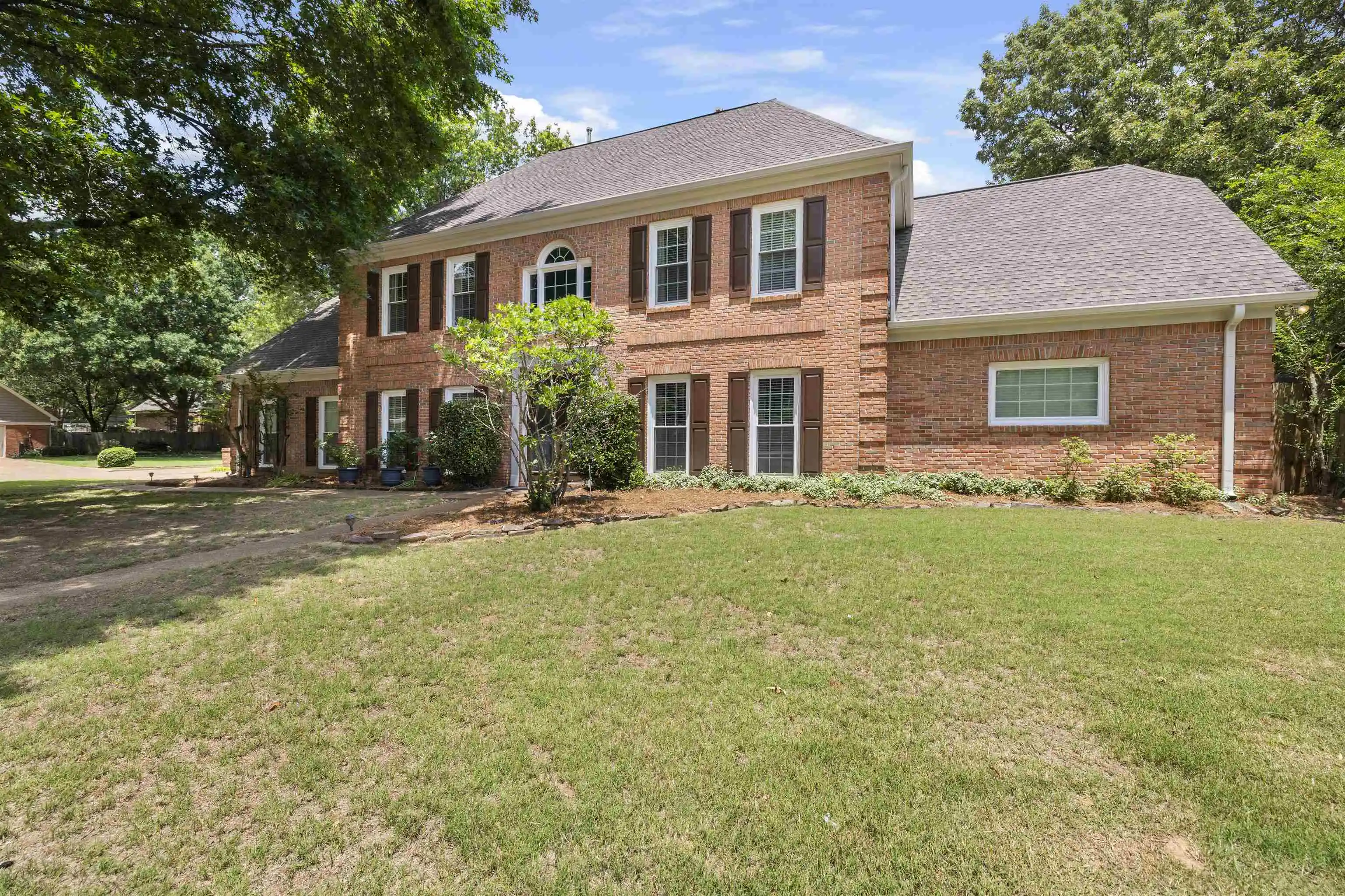 Photo 1 of Single family home for sale at 8890 Riverwood Farms Pky, Cordova, TN 38016 | MLS# 10223865 | Listing updated on 2026-10-08