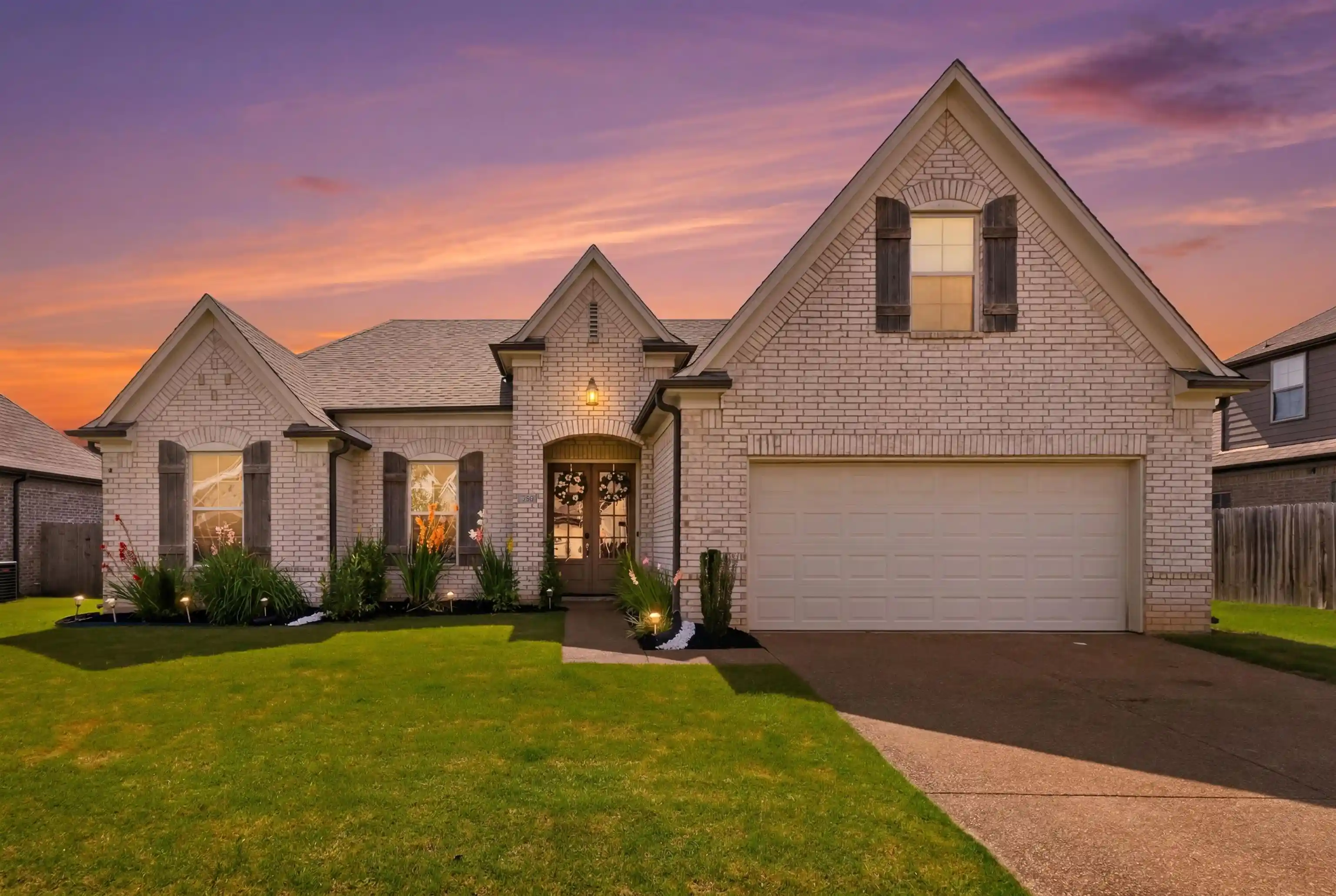 Photo 1 of Townhouse for sale at 380 Ridgefield Dr, Oakland, TN 38060 | MLS# 10223874 | Listing updated on 2026-08-29