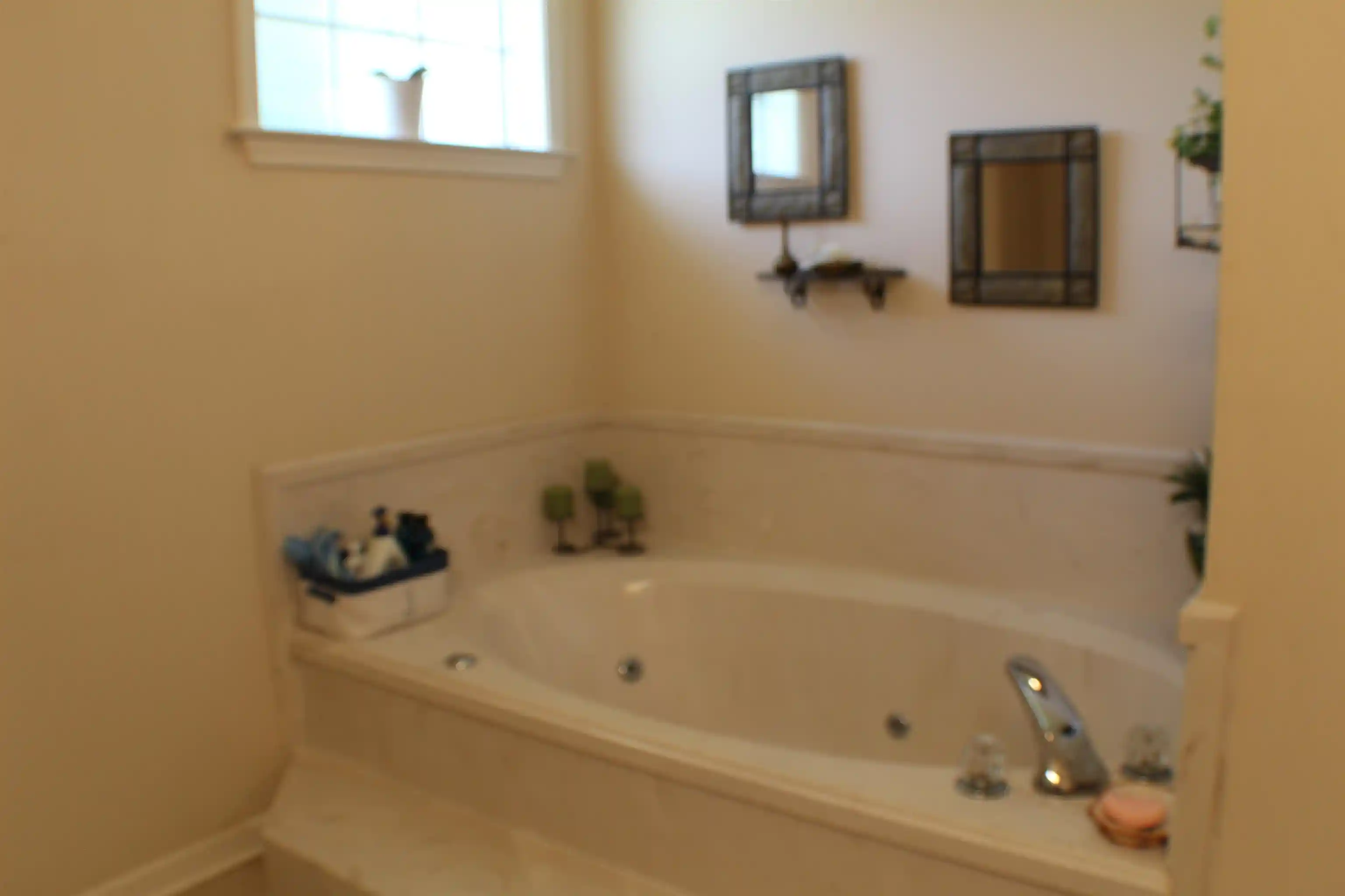 Photo 4 of Sale Pending at 137 Beverly Dr, Atoka, TN 38004 | MLS# 10223876 | Listing updated on 2026-09-17