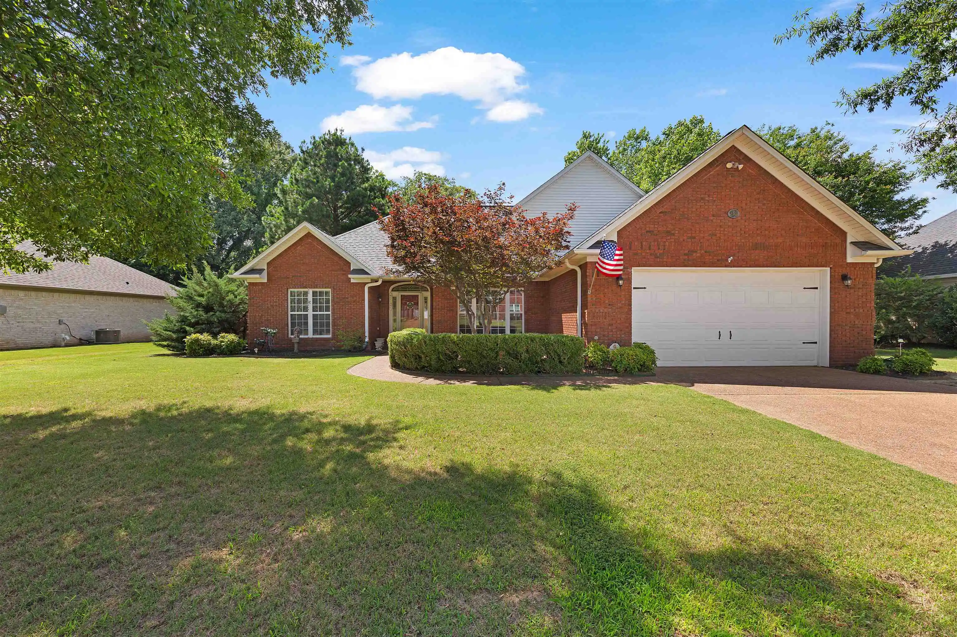 1st image of 98 Wentworth Dr, Jackson, TN 38305 | MLS# 10223908
