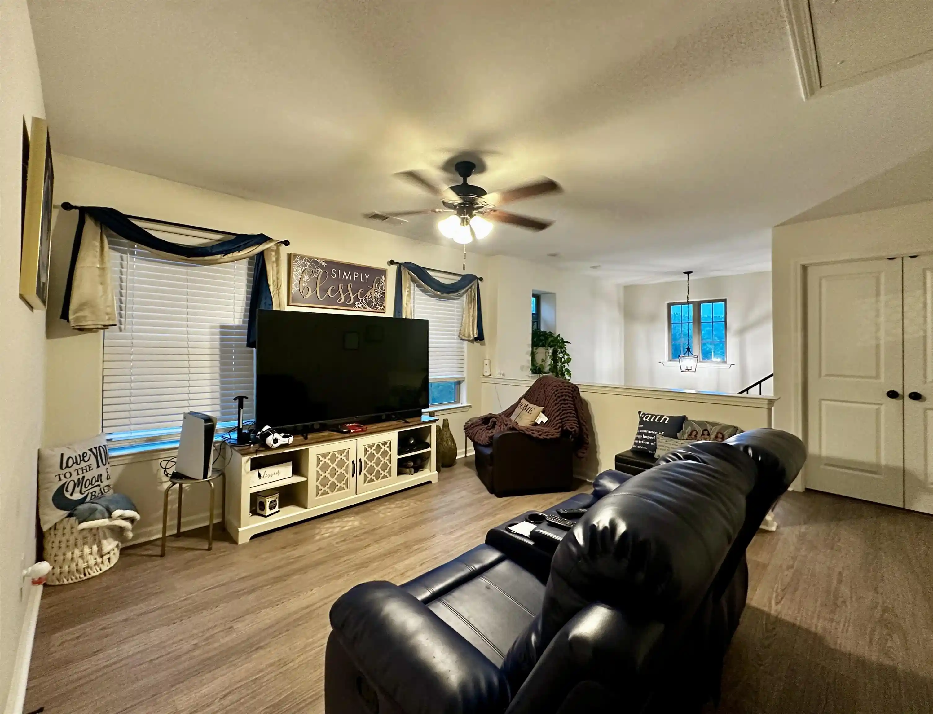 Photo 4 of Single family home for sale at 10131 Sterling Ridge Dr, Cordova, TN 38018 | MLS# 10223909 | Listing updated on 2026-07-31