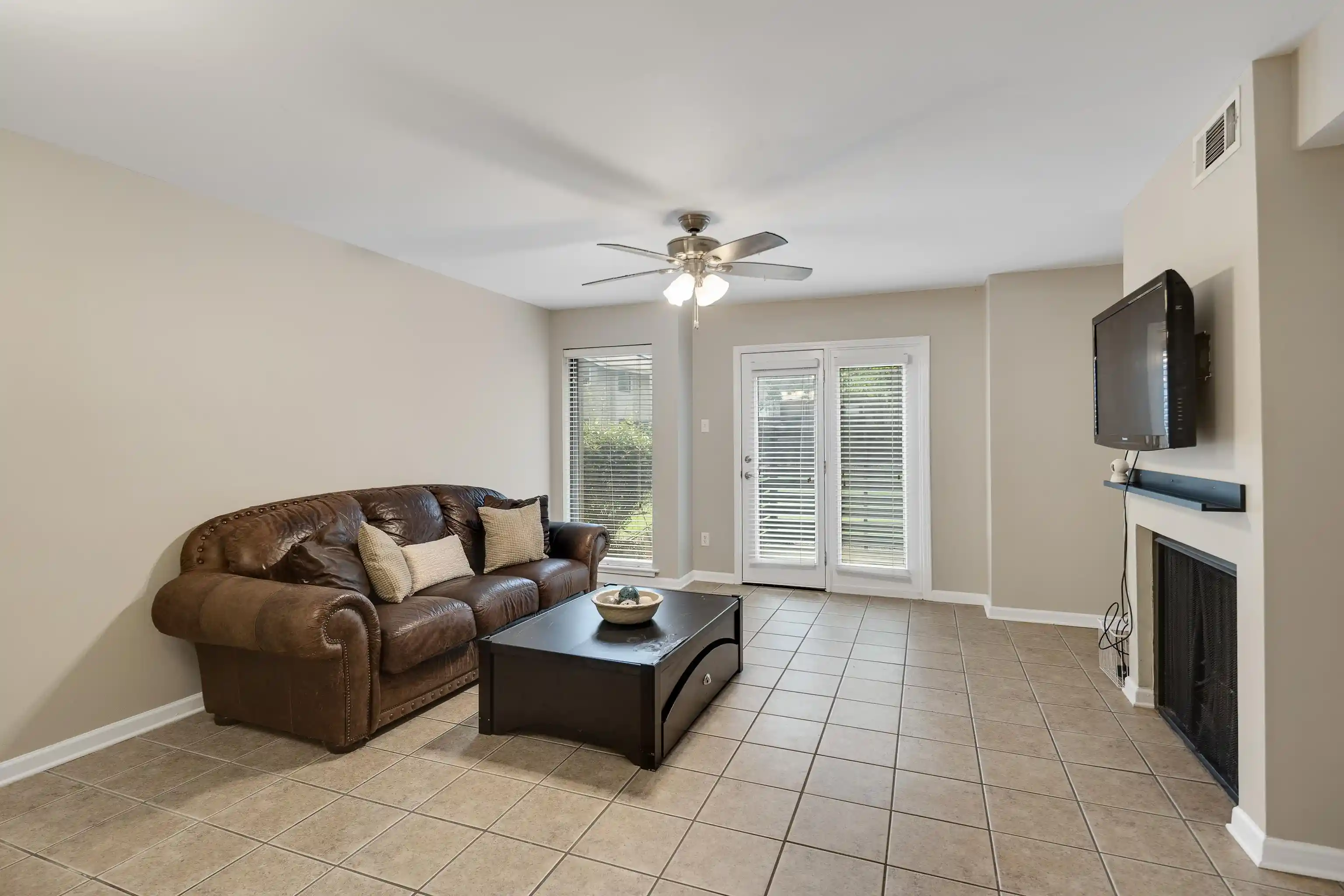 2nd image of 1817 Crossflower Cv #84, Germantown, TN 38138 | MLS# 10223917