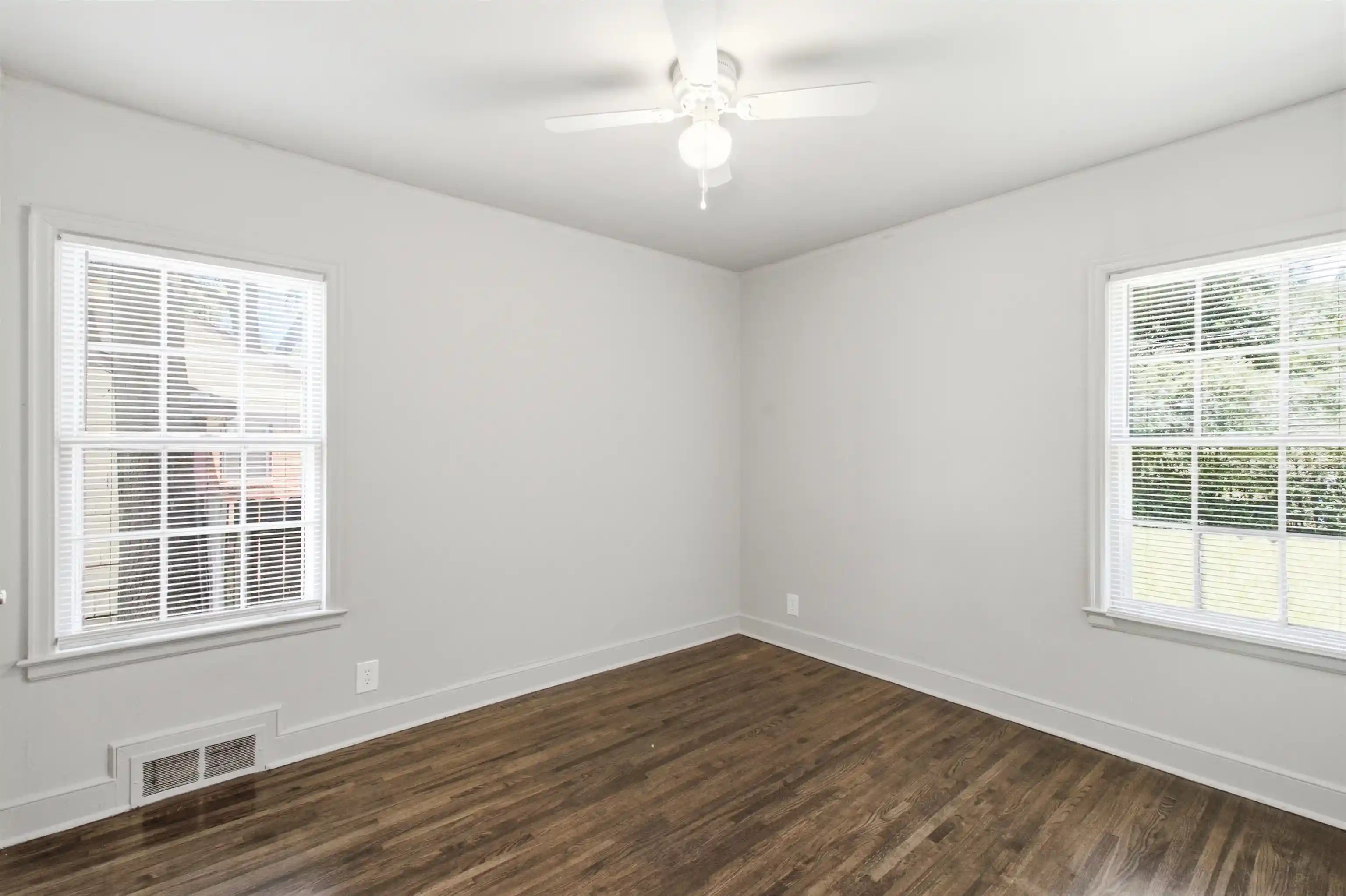 2nd image of 3210 S Waynoka Cir, Memphis, TN 38111 | MLS# 10223947