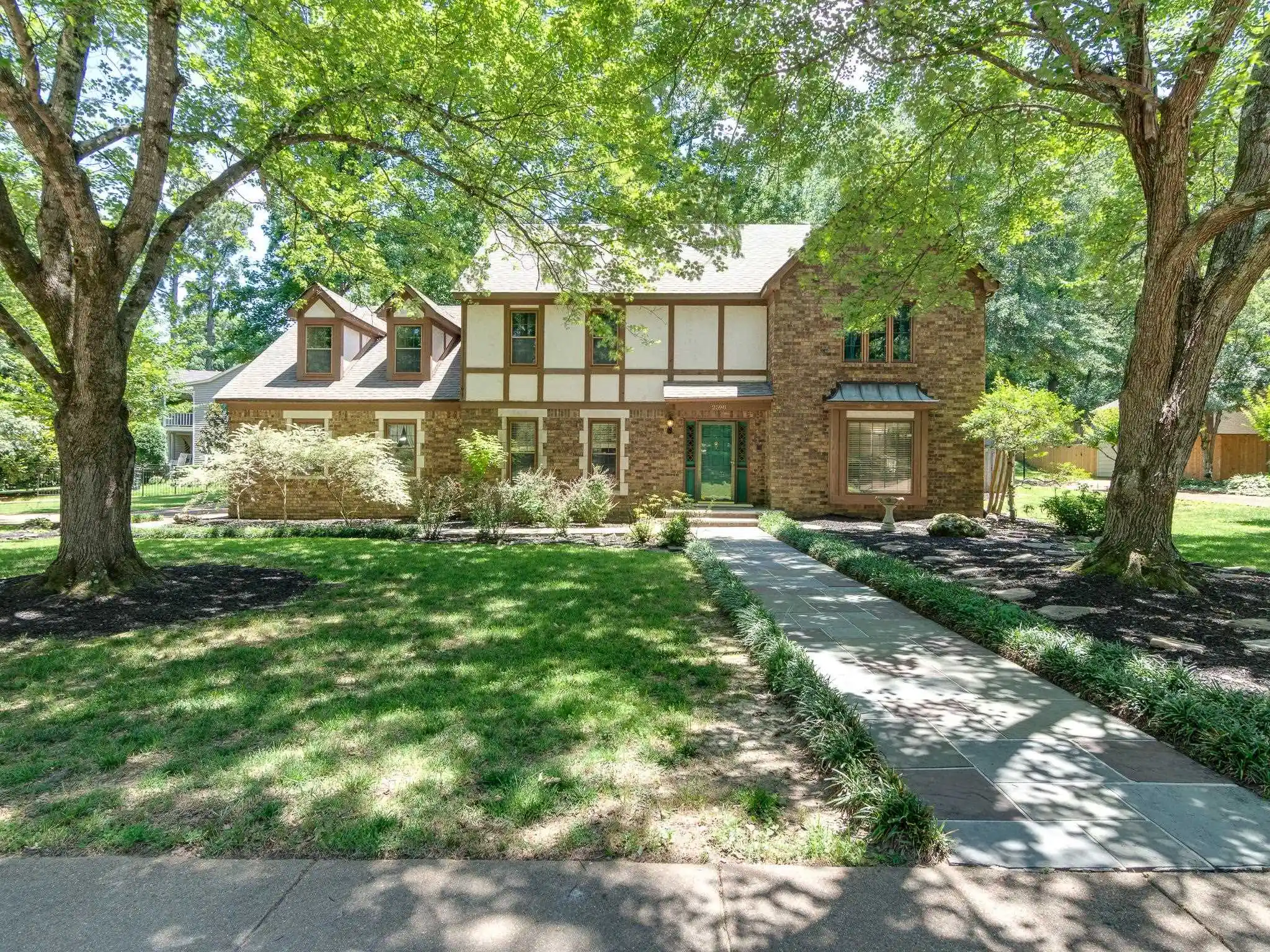 1st image of 2598 Overlook Dr, Germantown, TN 38138 | MLS# 10224005