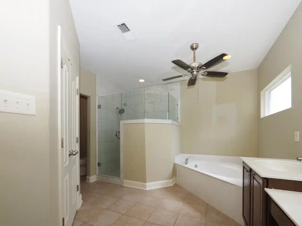 2nd image of 400 Eagle Valley Dr, Oakland, TN 38060 | MLS# 10224007