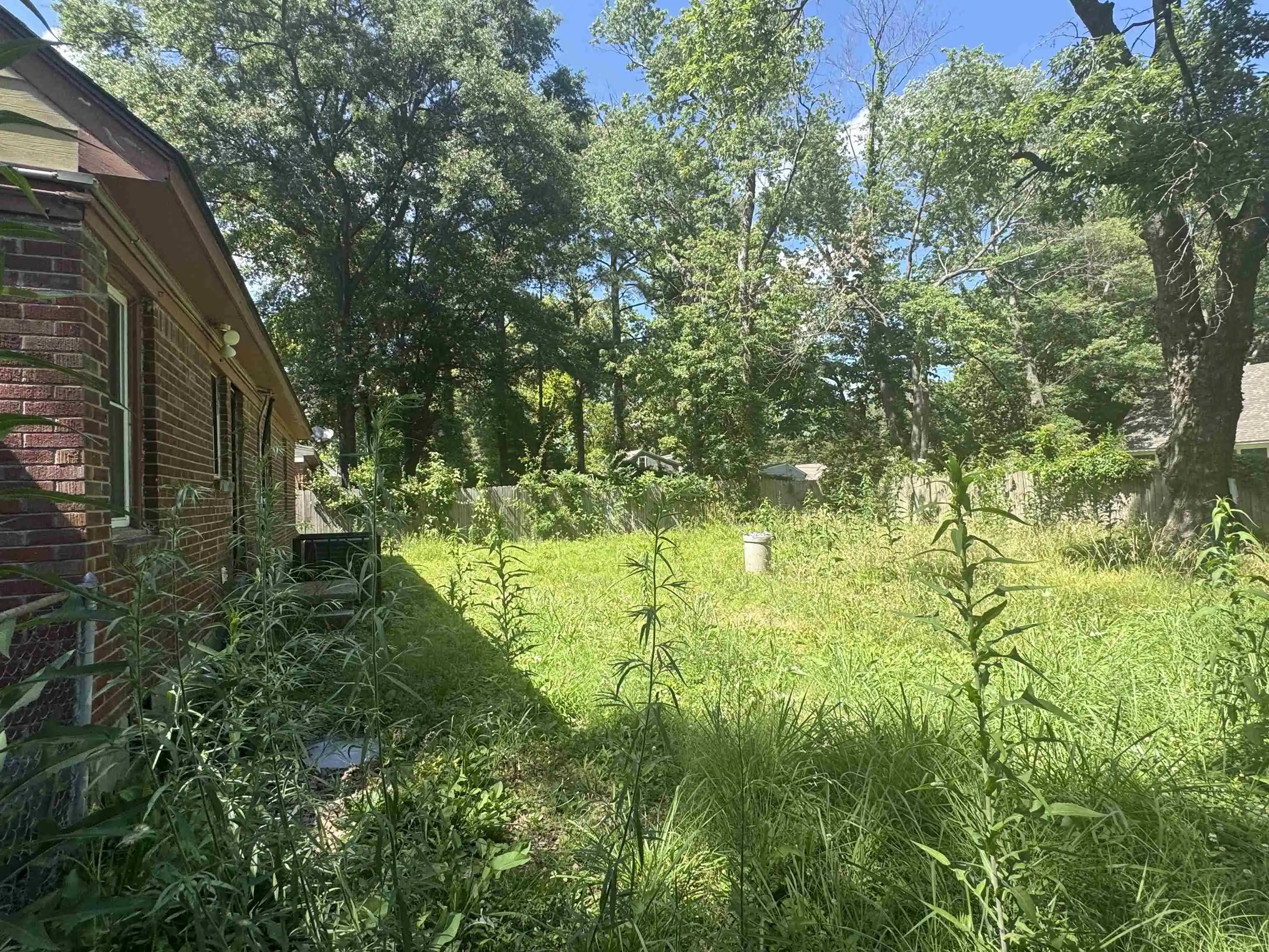 Photo 2 of Sale Pending at 3836 Bluejay Rd, Memphis, TN 38116 | MLS# 10224065 | Listing updated on 2026-06-23