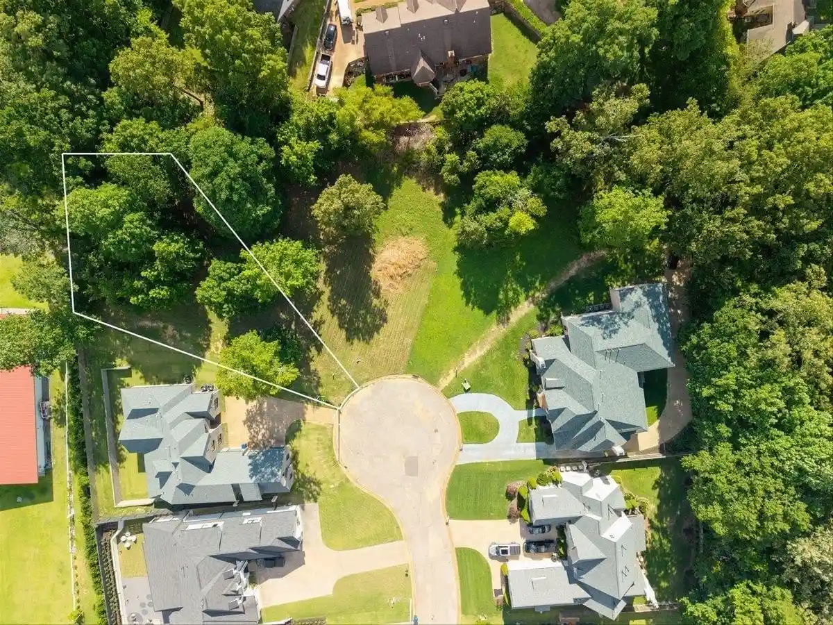 Photo 1 of Land for sale at 9025 Red Tulip Cv, Cordova, TN 38018 | MLS# 10224073 | Listing updated on 2026-09-08