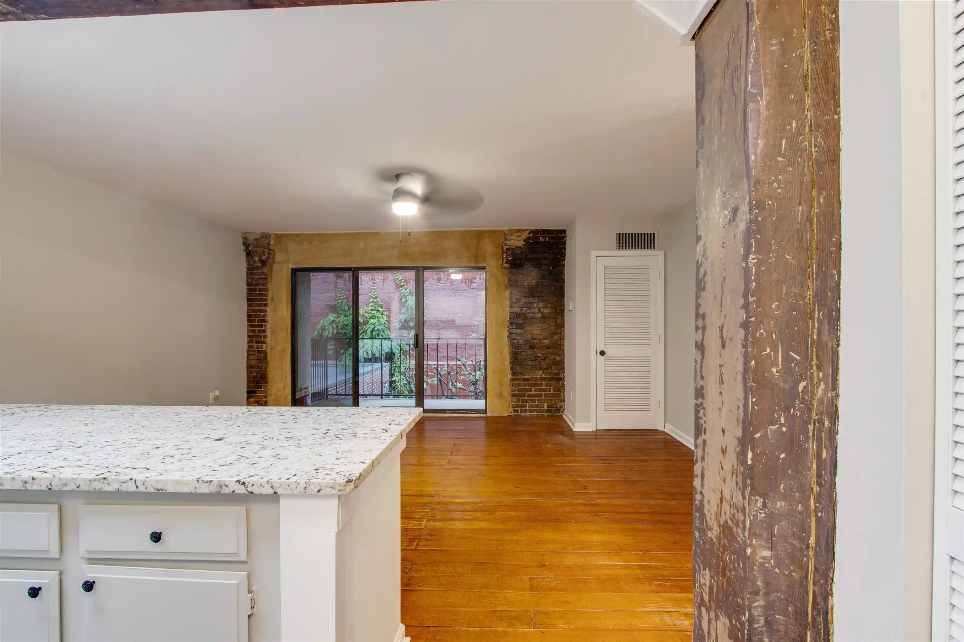 Photo 1 of Condo for sale at 107 S Front St #25, Memphis, TN 38103 | MLS# 10224089 | Listing updated on 2026-06-16