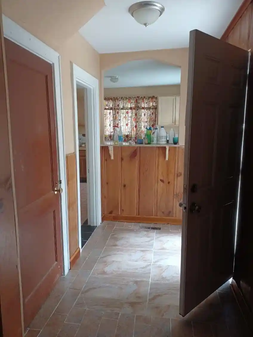 Photo 2 of Single family home for sale at 1351 E Mallory Ave, Memphis, TN 38106 | MLS# 10224108 | Listing updated on 2026-07-06
