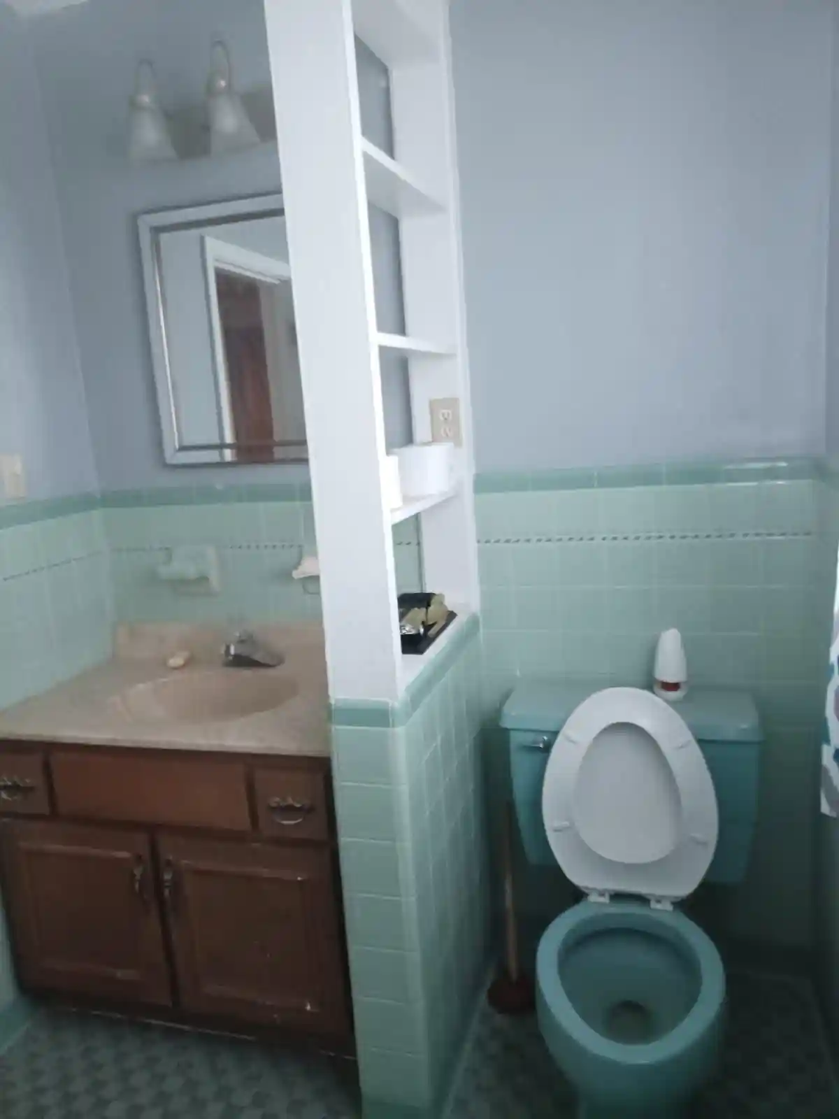 Photo 4 of Single family home for sale at 1351 E Mallory Ave, Memphis, TN 38106 | MLS# 10224108 | Listing updated on 2026-07-06