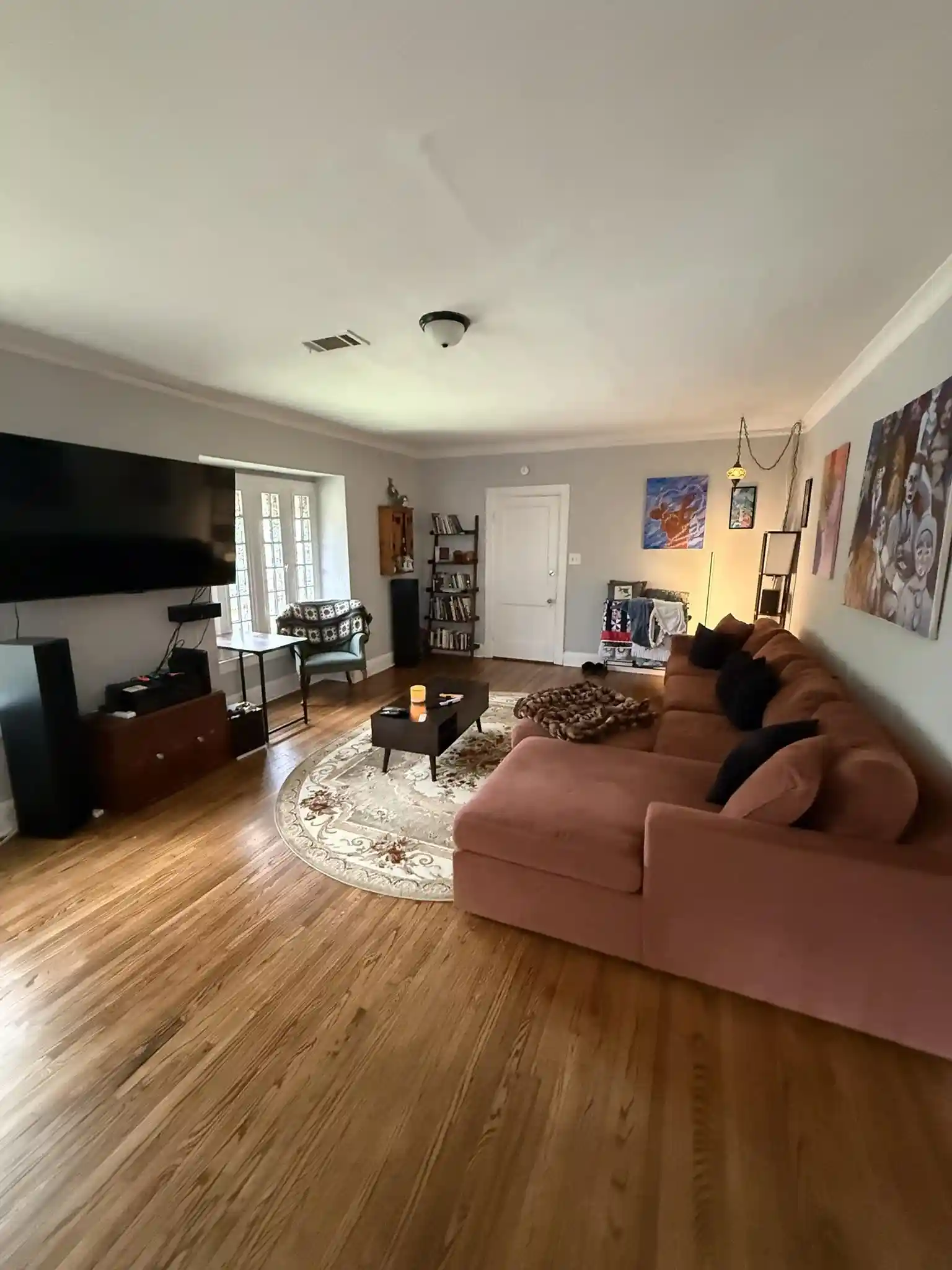 Photo 3 of House for sale at 217 N Mclean Blvd, Memphis, TN 38112 | MLS# 10224110 | Listing updated on 2026-06-29