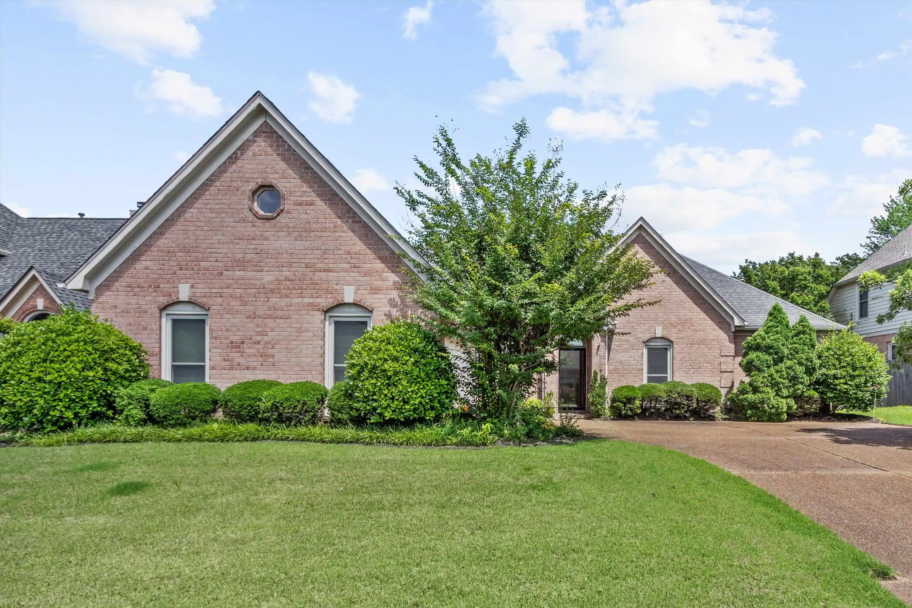 Photo 1 of Single family home for sale at 1578 Quail Pointe Cir, Memphis, TN 38120 | MLS# 10224133 | Listing updated on 2026-09-11