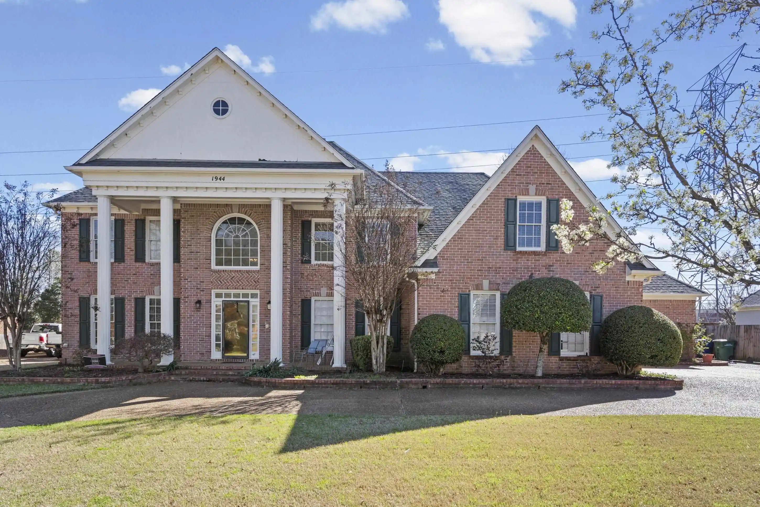 1st image of 1944 Shepards Bush Ln, Germantown, TN 38139 | MLS# 10224154