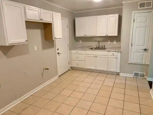 Photo 4 of Single family home for sale at 4530 Beacon Hl Dr, Memphis, TN 38127 | MLS# 10224156 | Listing updated on 2026-10-06