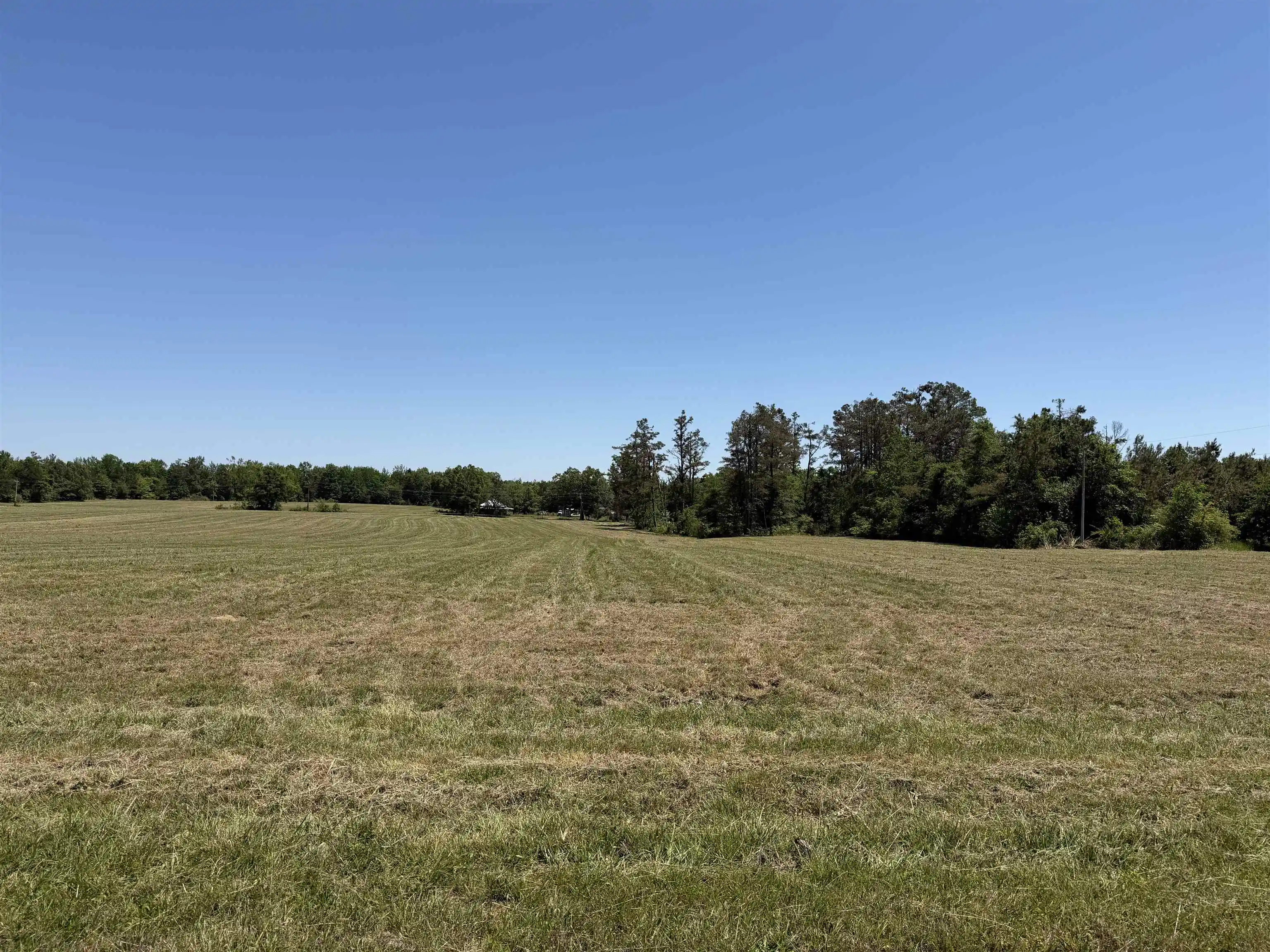 1st image of 4 69 Hwy, Adamsville, TN 38310 | MLS# 10224191