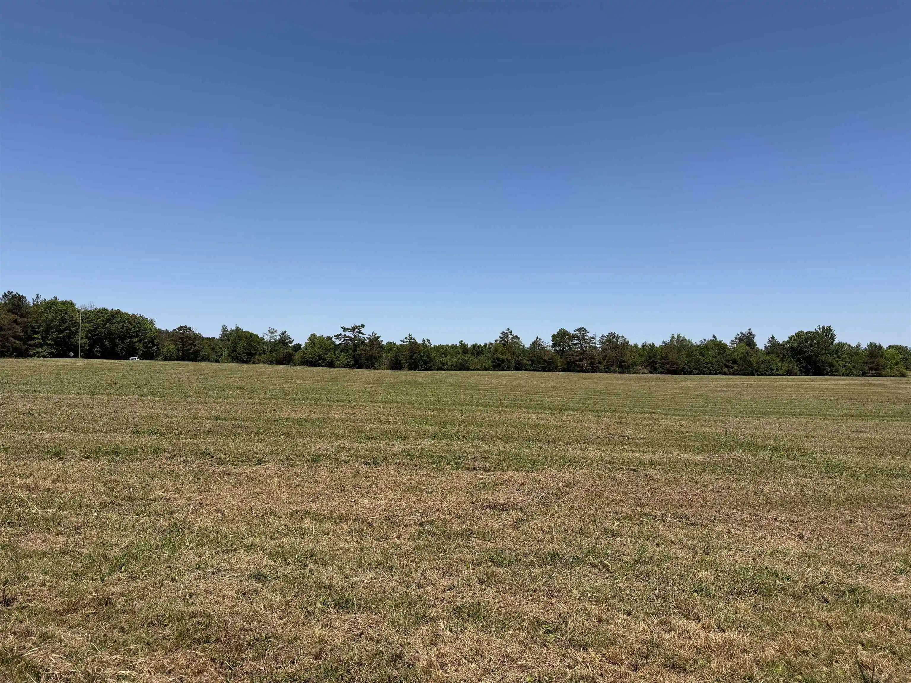 2nd image of 4 69 Hwy, Adamsville, TN 38310 | MLS# 10224191