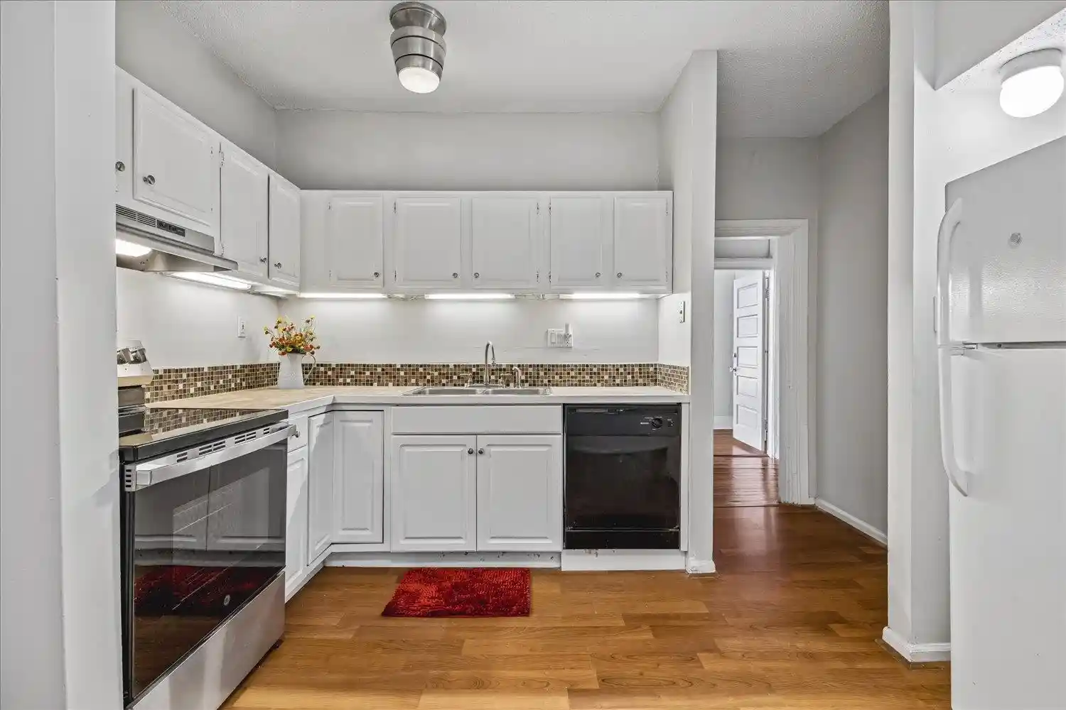 Photo 3 of Single family home for sale at 1700 Faxon Ave, Memphis, TN 38112 | MLS# 10224201 | Listing updated on 2026-08-31
