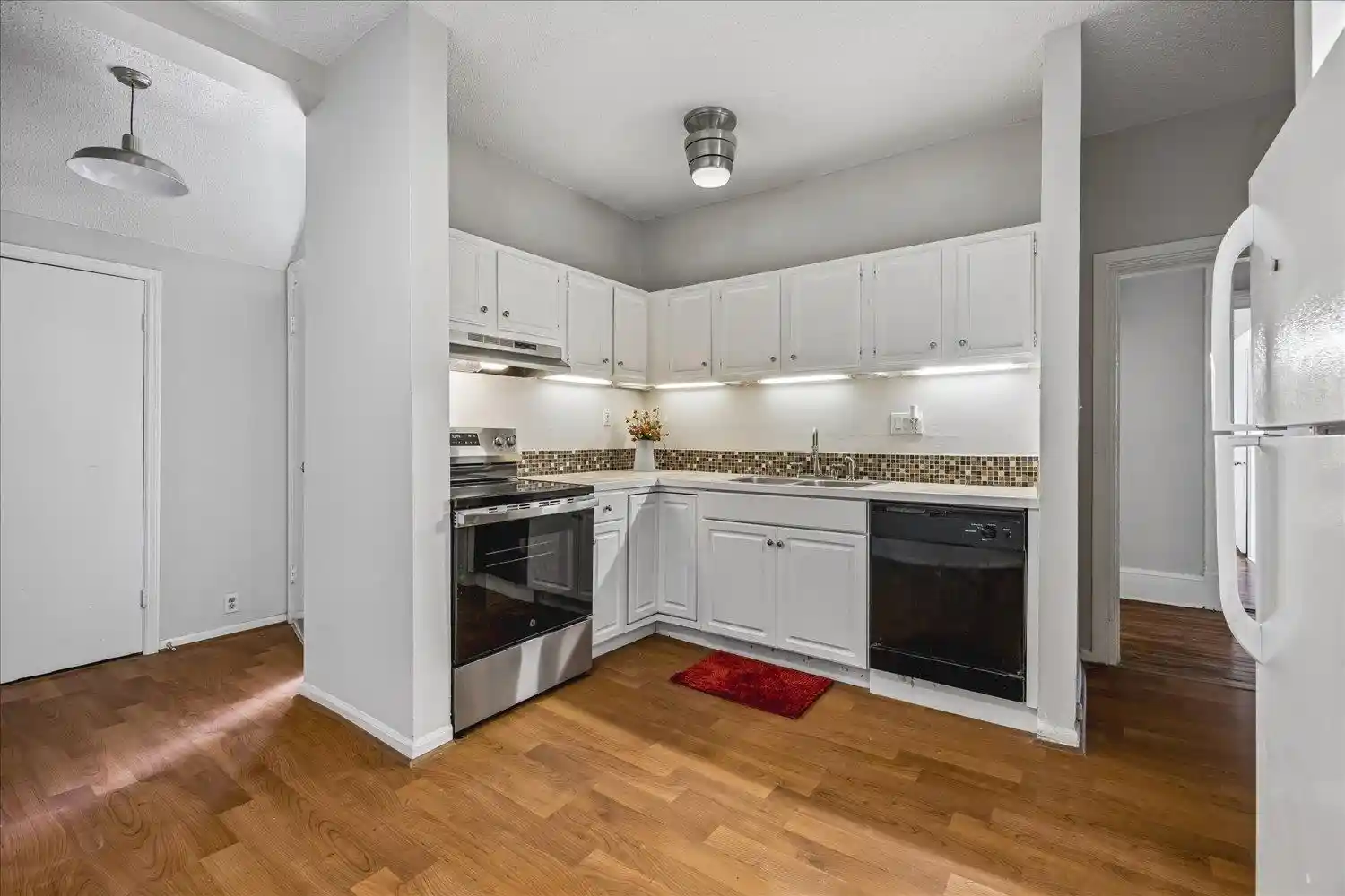 Photo 4 of Single family home for sale at 1700 Faxon Ave, Memphis, TN 38112 | MLS# 10224201 | Listing updated on 2026-08-31