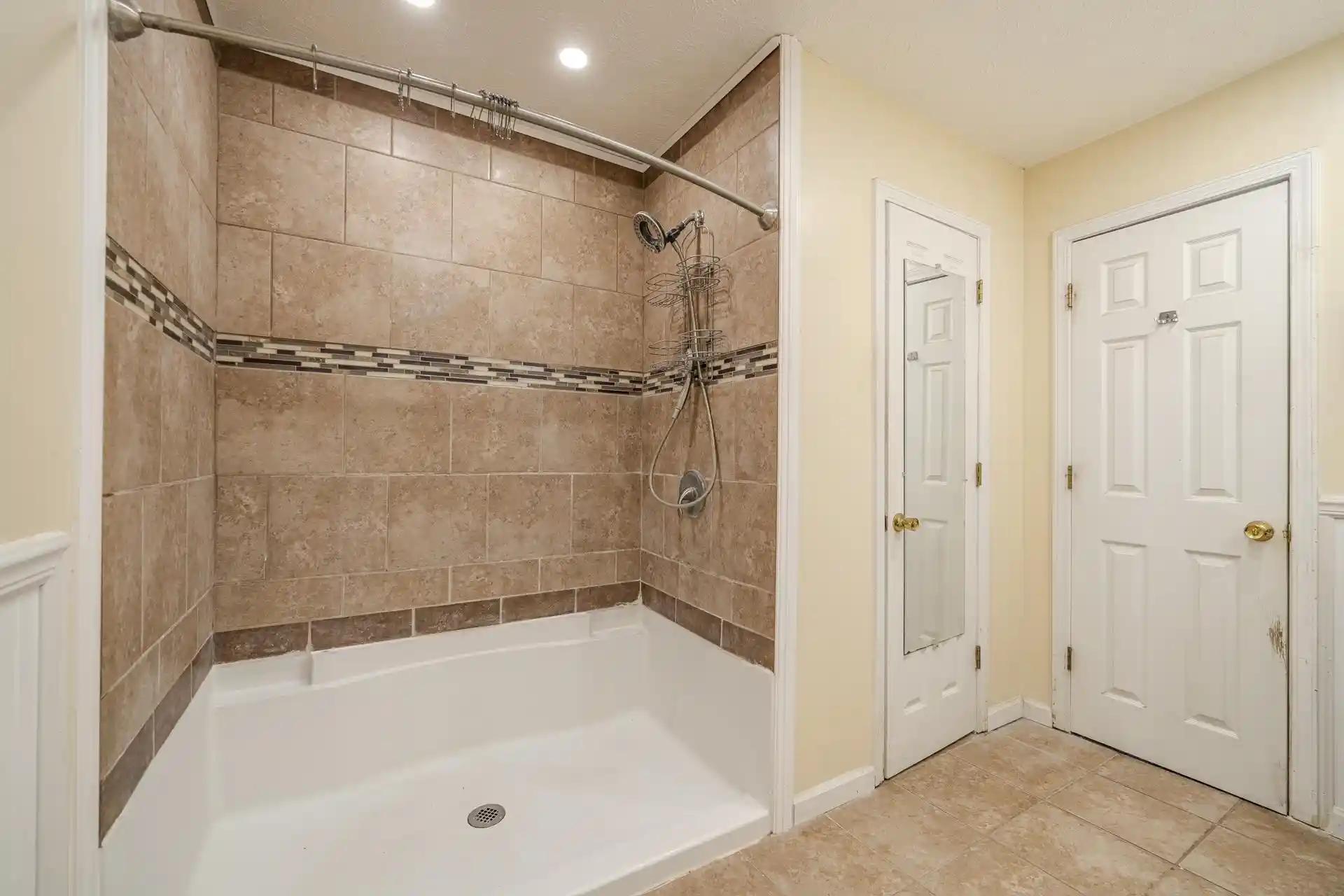5th image of 75 Hayden Dr, Michie, TN 38357 | MLS# 10224216