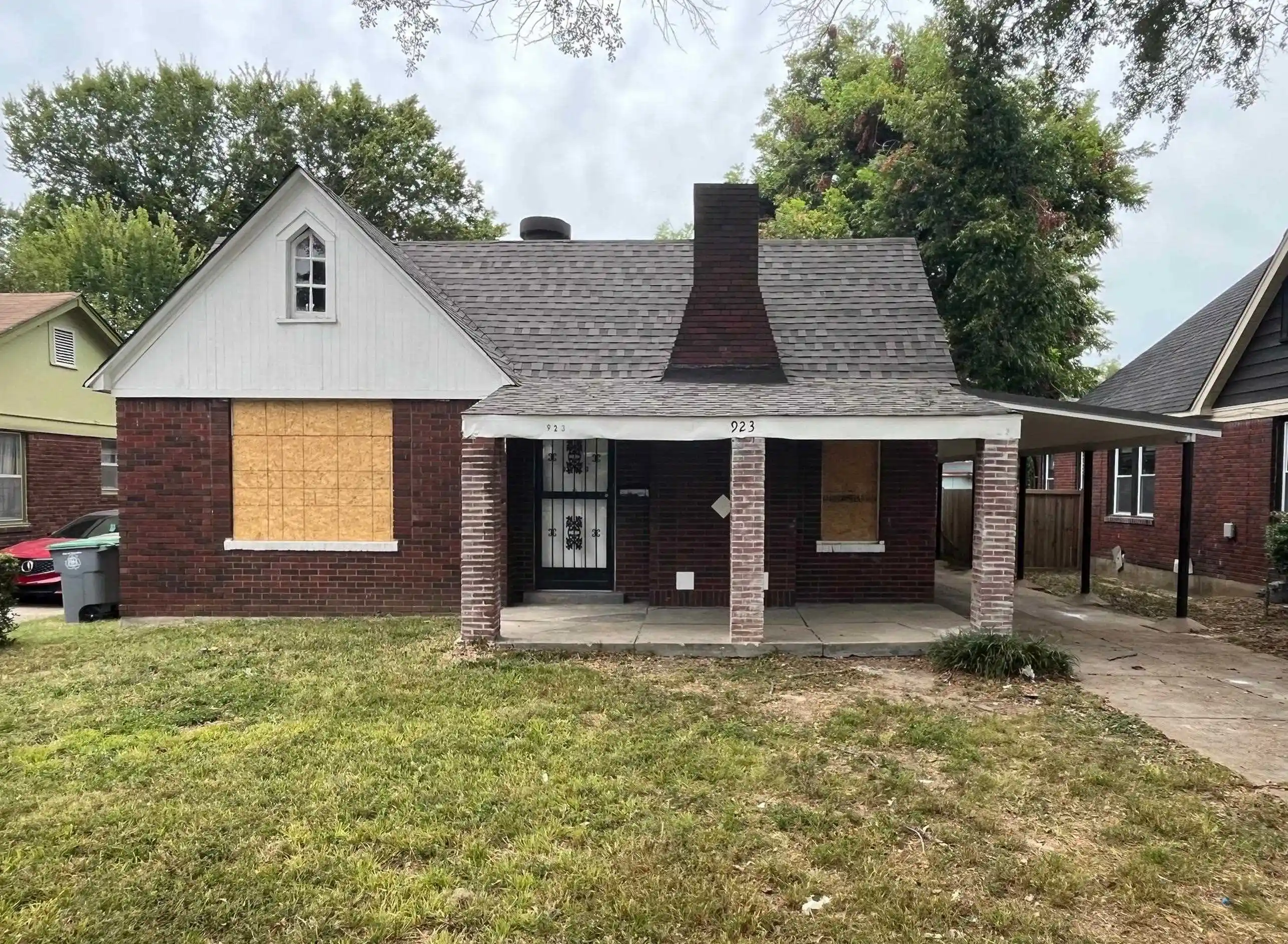 Photo 1 of Single family home for sale at 923 Garland St, Memphis, TN 38107 | MLS# 10224242 | Listing updated on 2026-09-12