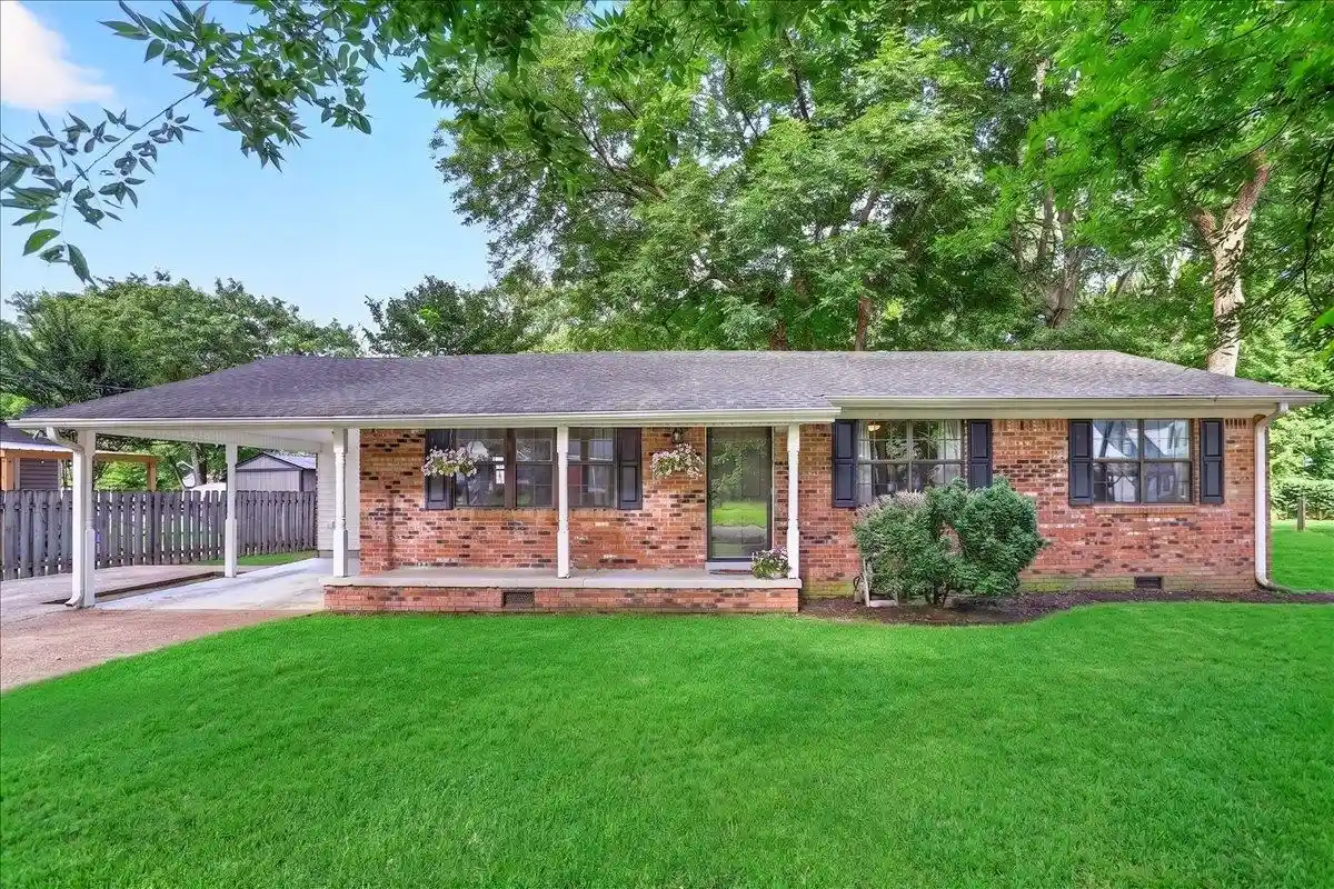 1st image of 708 Maple St, Covington, TN 38019 | MLS# 10224253