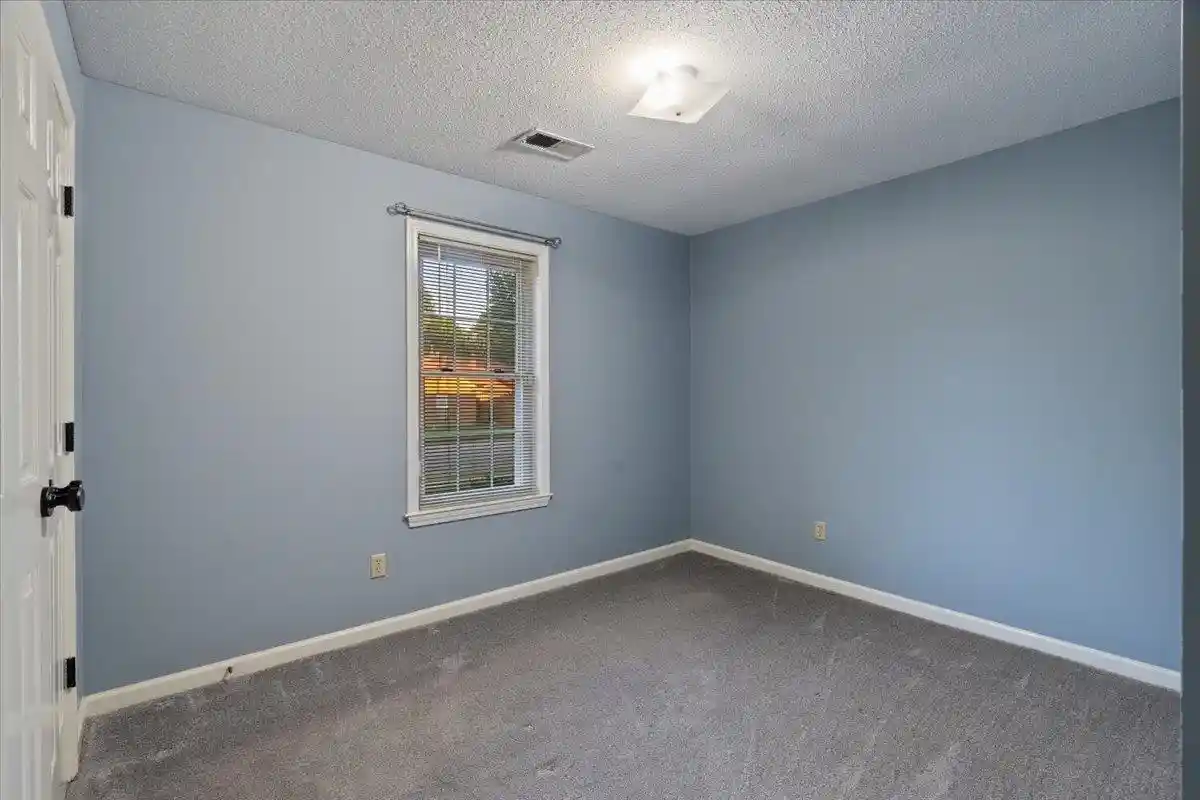 Photo 2 of Single family home for sale at 4765 Barkshire Dr, Memphis, TN 38141 | MLS# 10224254 | Listing updated on 2026-09-02
