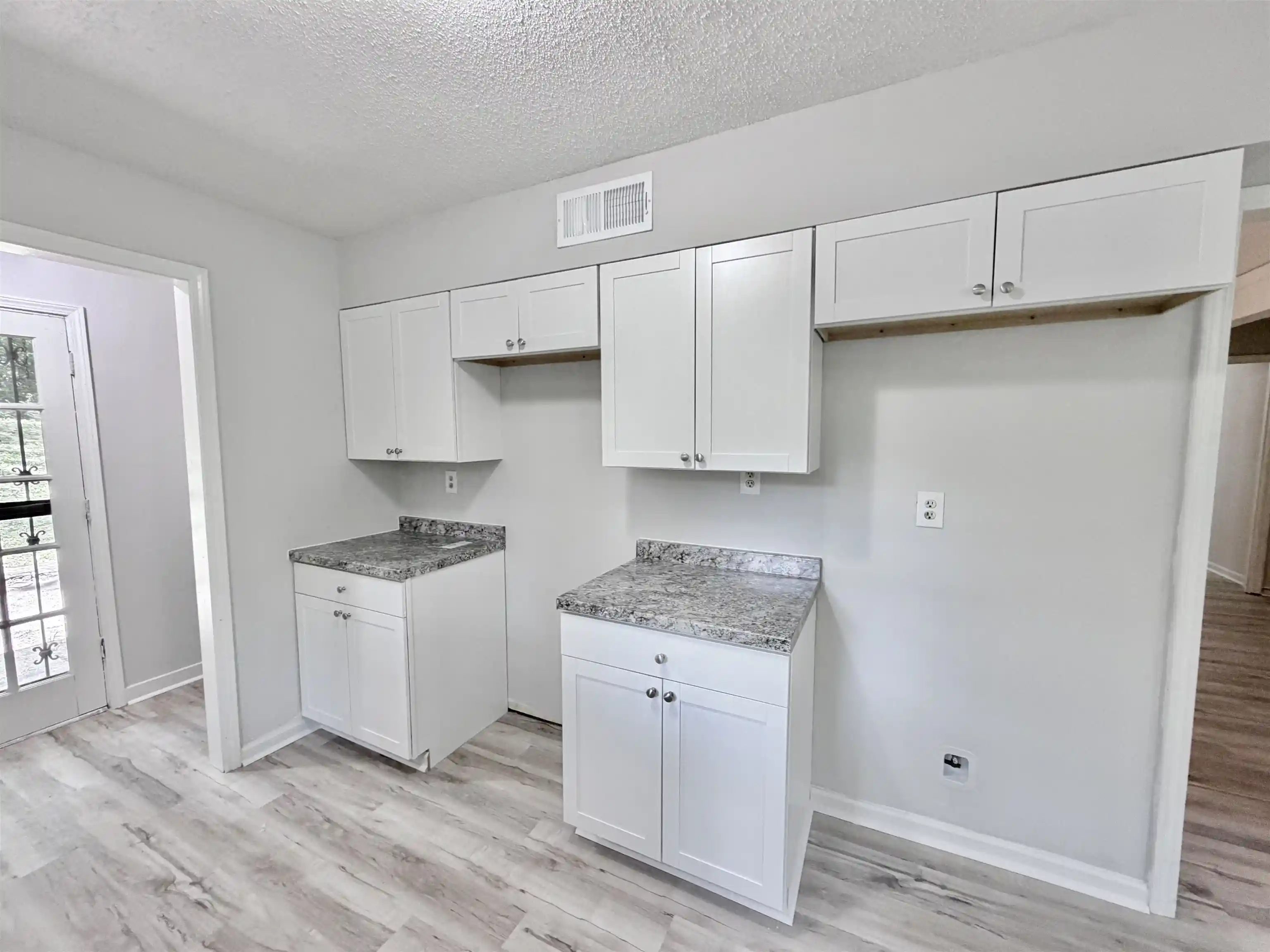 Photo 2 of Sale Pending at 4278 Auburn Rd, Memphis, TN 38116 | MLS# 10224255 | Listing updated on 2026-09-04