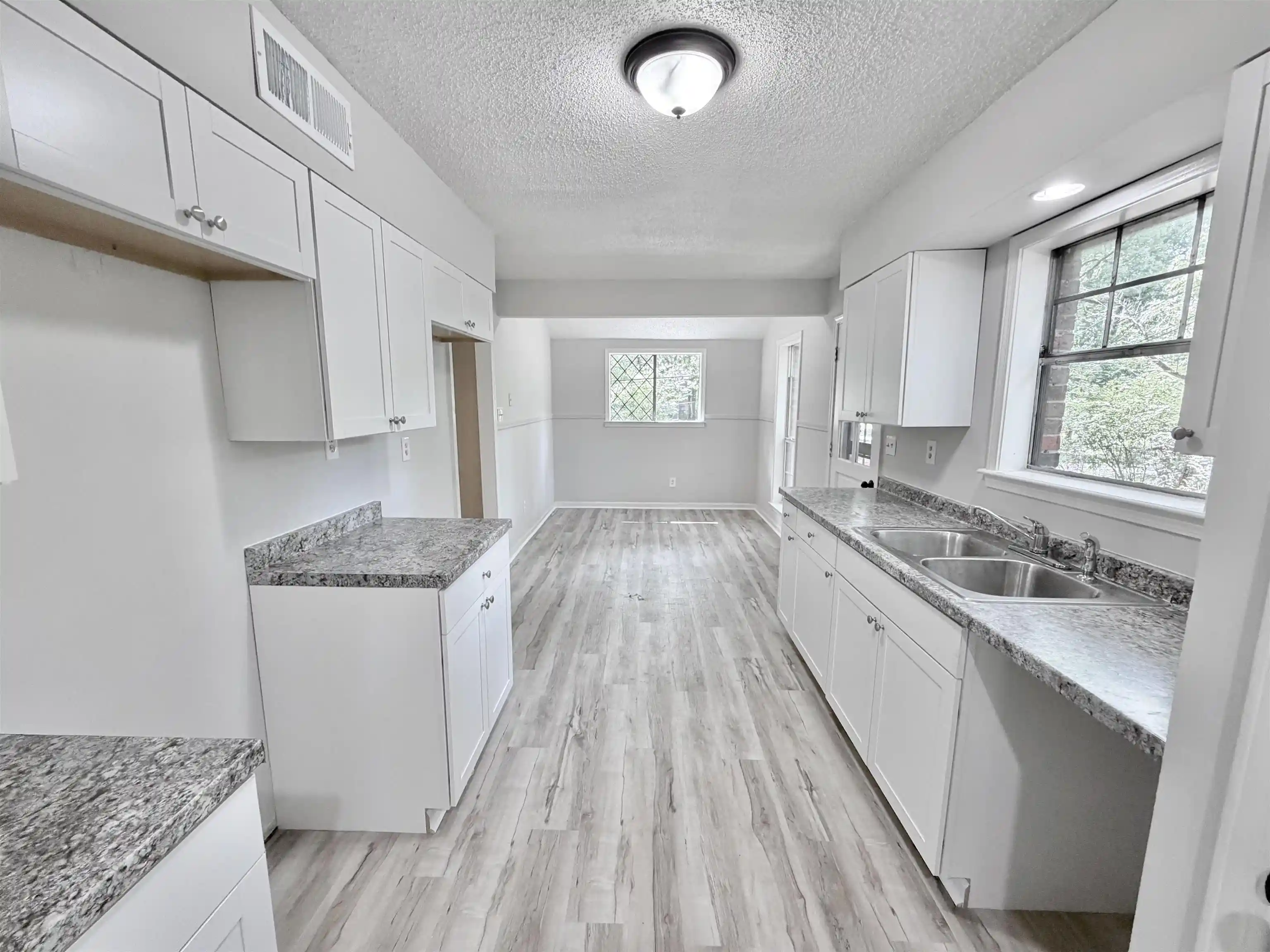 Photo 3 of Sale Pending at 4278 Auburn Rd, Memphis, TN 38116 | MLS# 10224255 | Listing updated on 2026-09-04