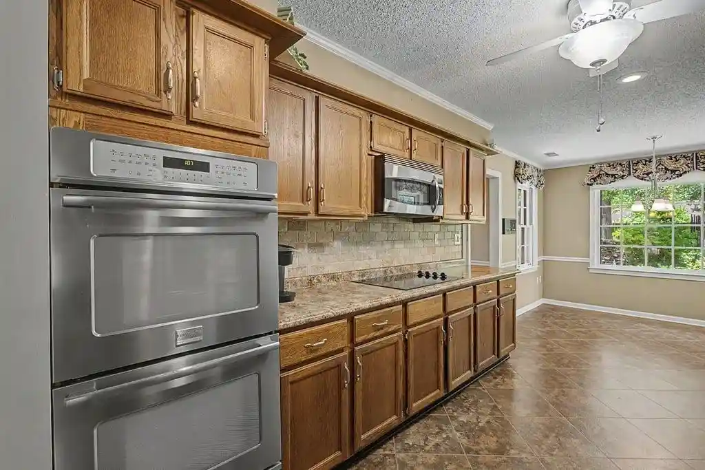 2nd image of 2949 Sandy Creek Dr, Germantown, TN 38138 | MLS# 10224257