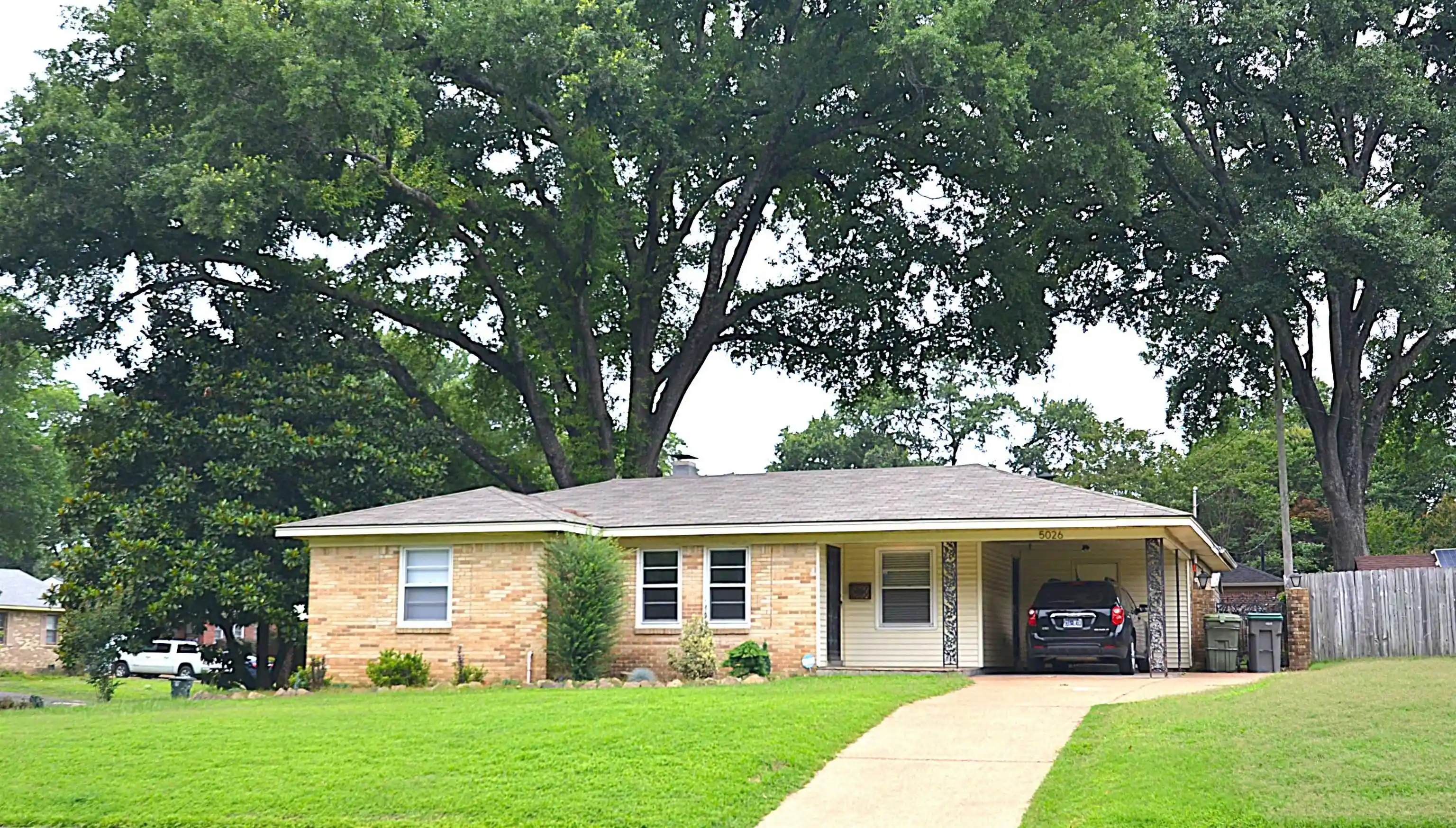 Photo 1 of Sale Pending at 5026 Flamingo Rd, Memphis, TN 38117 | MLS# 10224264 | Listing updated on 2026-09-20