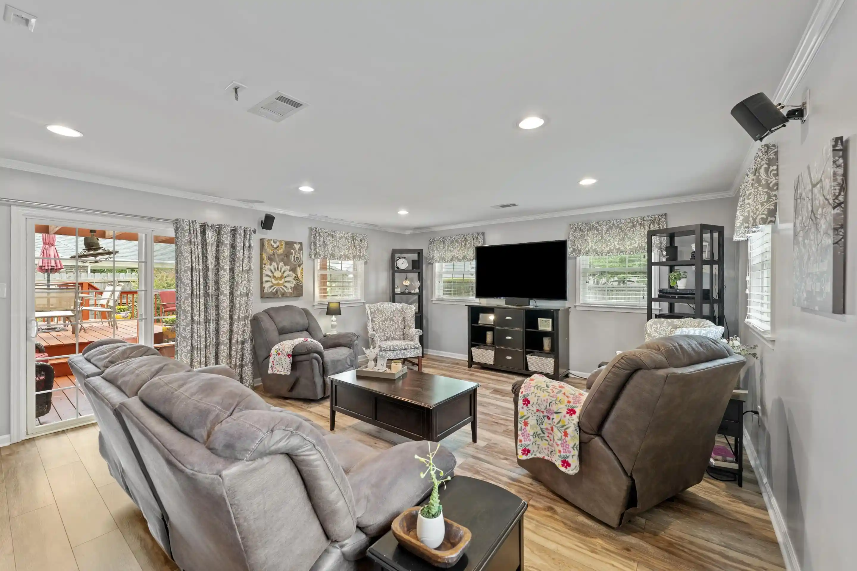 3rd image of 5760 Montpelier Dr, Bartlett, TN 38134 | MLS# 10224285