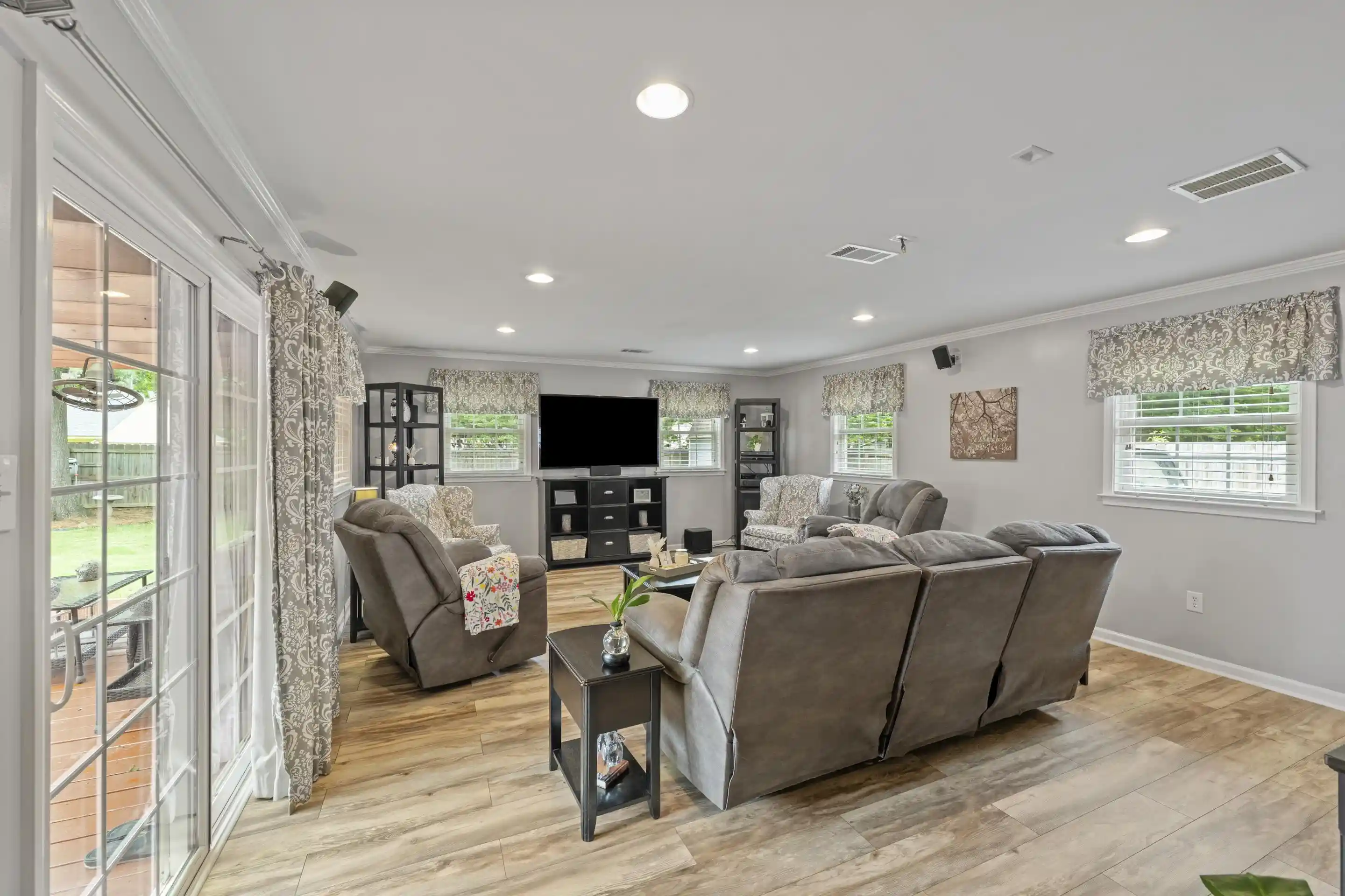 4th image of 5760 Montpelier Dr, Bartlett, TN 38134 | MLS# 10224285