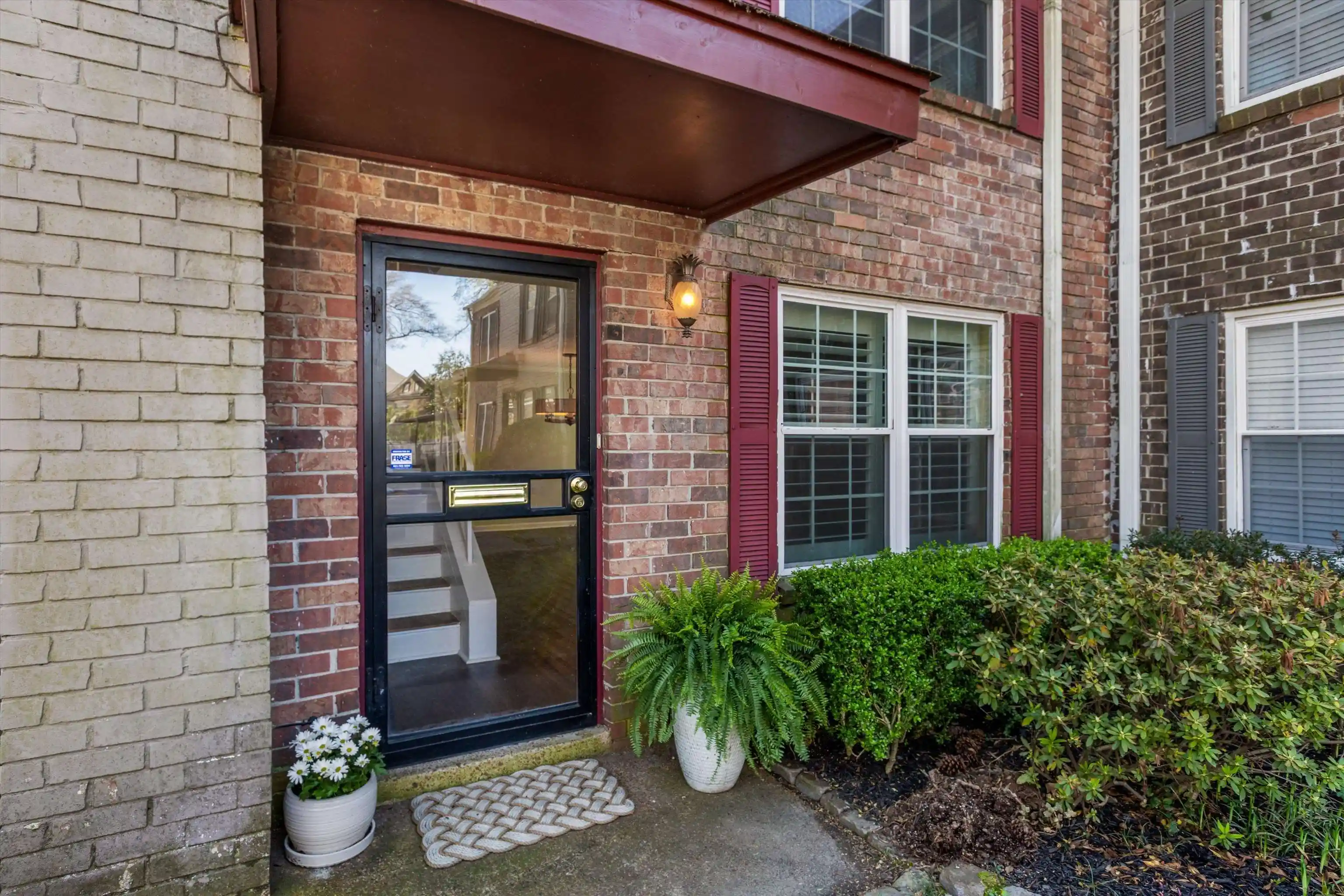 Photo 1 of Sale Pending at 529 Peabody Sq #529, Memphis, TN 38104 | MLS# 10224312 | Listing updated on 2026-09-15
