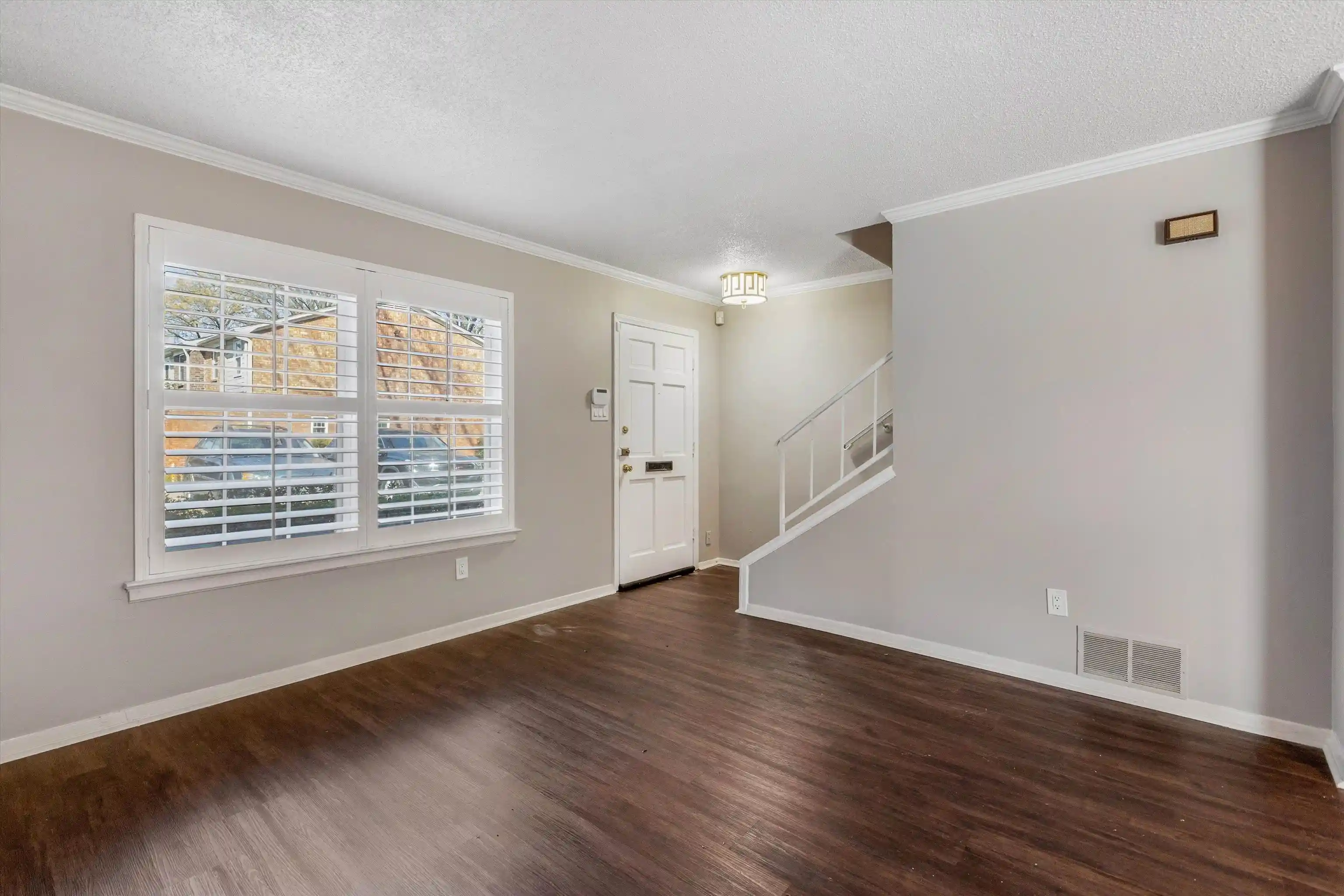 Photo 2 of Sale Pending at 529 Peabody Sq #529, Memphis, TN 38104 | MLS# 10224312 | Listing updated on 2026-09-15