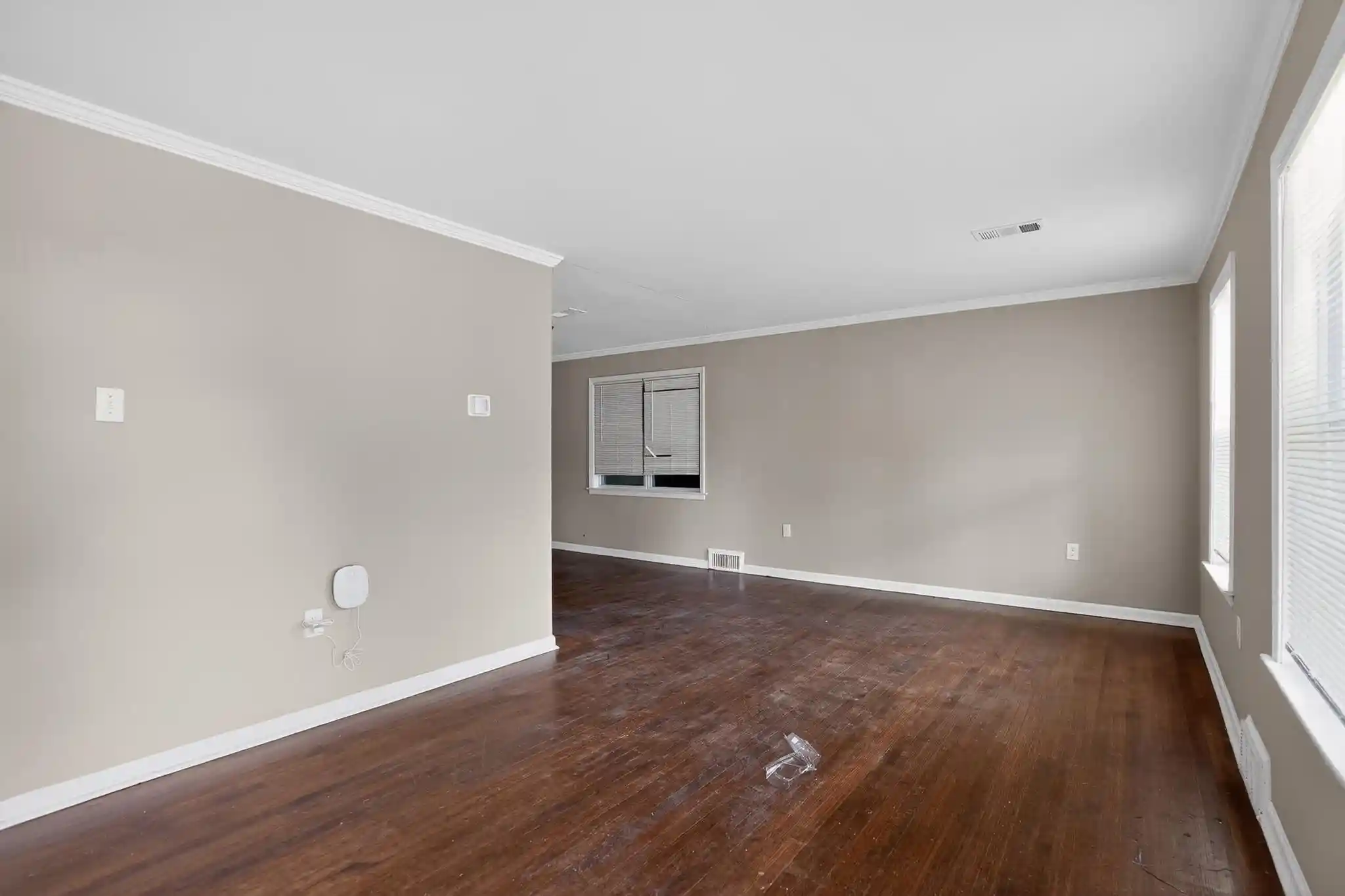Photo 3 of Single family home for sale at 2067 Wellons Ave, Memphis, TN 38127 | MLS# 10224325 | Listing updated on 2026-09-21