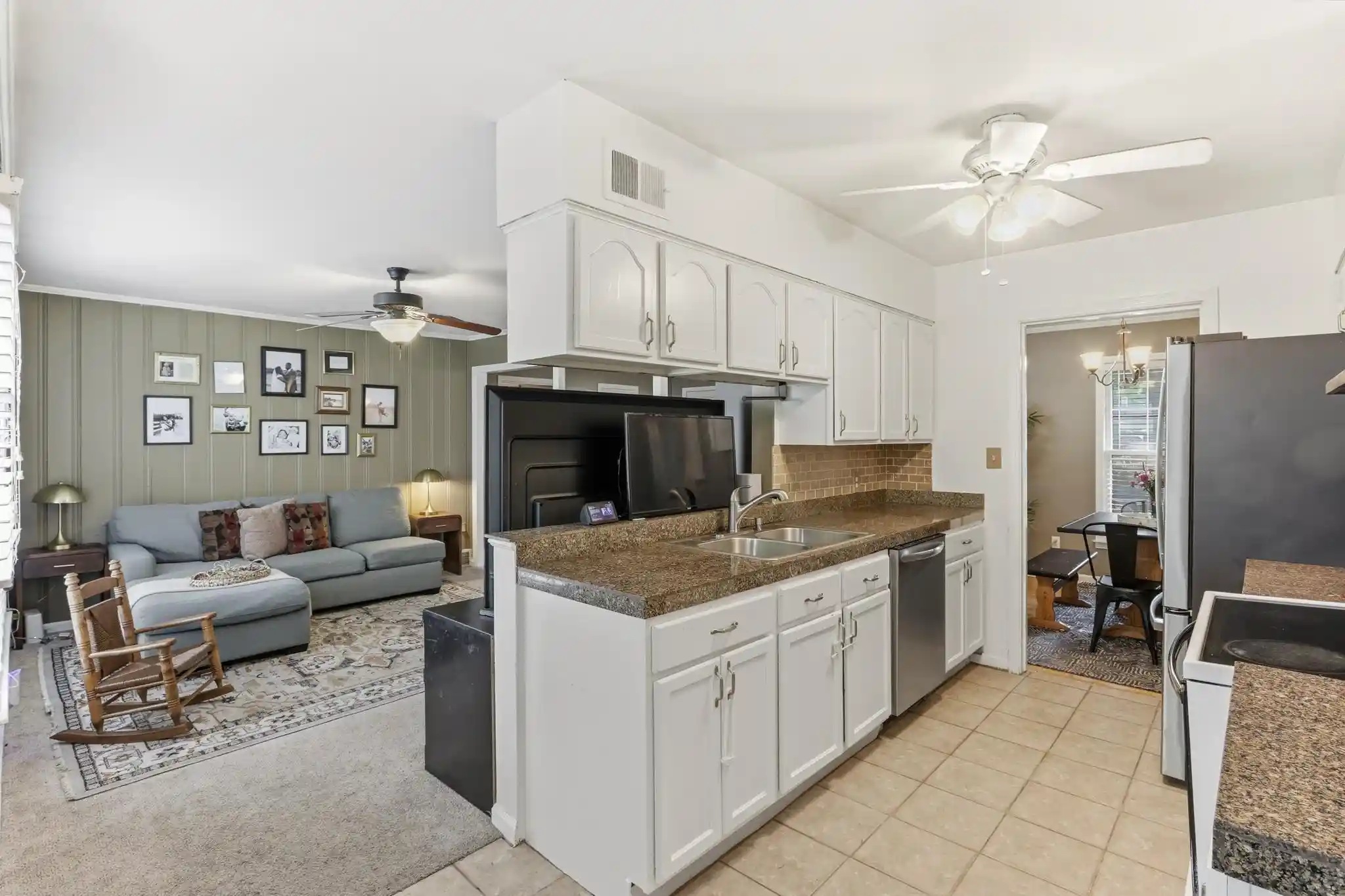 Photo 3 of Single family home for sale at 1614 Sterling Dr, Memphis, TN 38119 | MLS# 10224359 | Listing updated on 2026-09-14