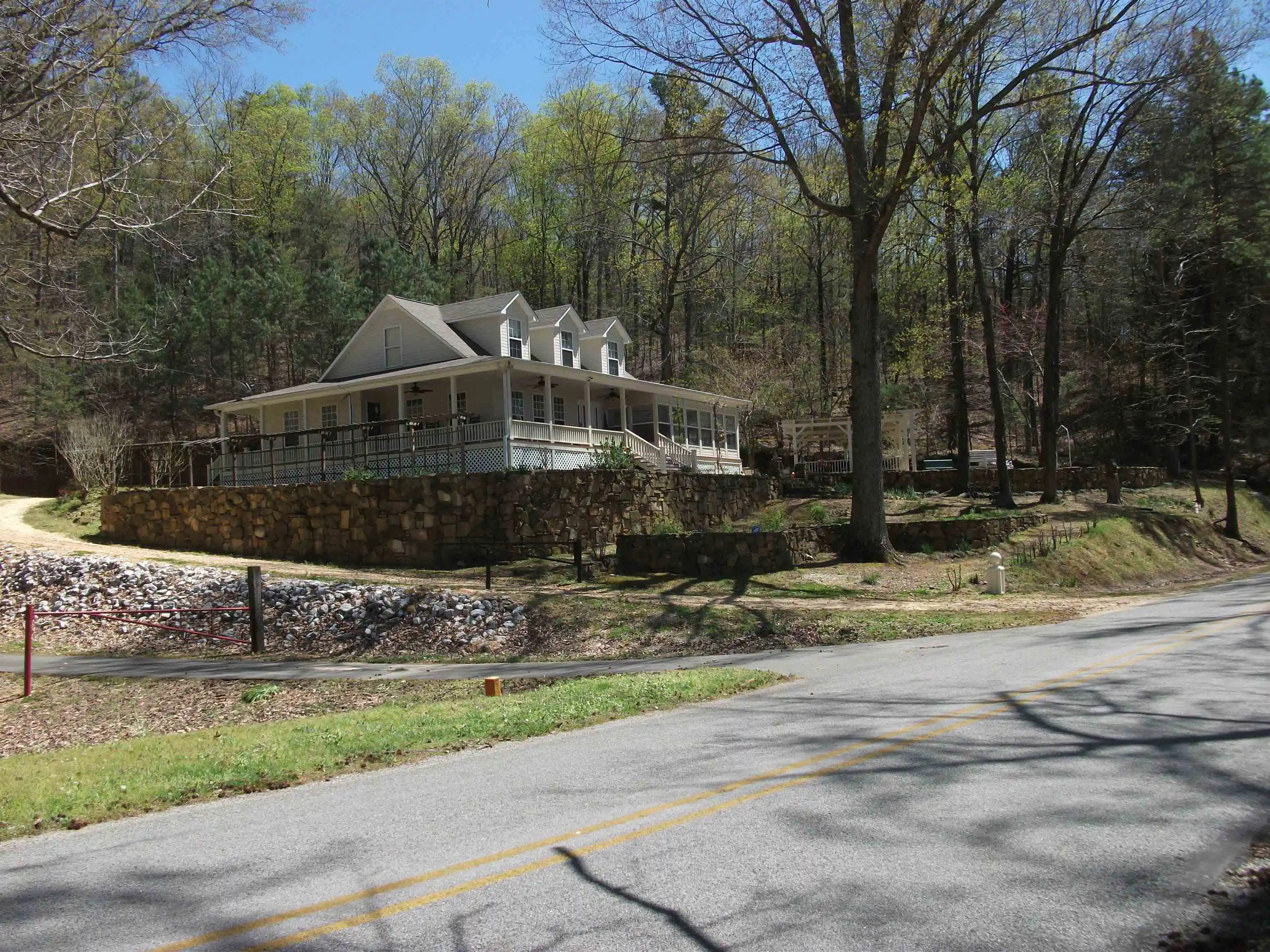 Photo 1 of Single family home for sale at 10140 Riverton Rose Trl, Cherokee, AL 35616 | MLS# 10224360 | Listing updated on 2026-06-29