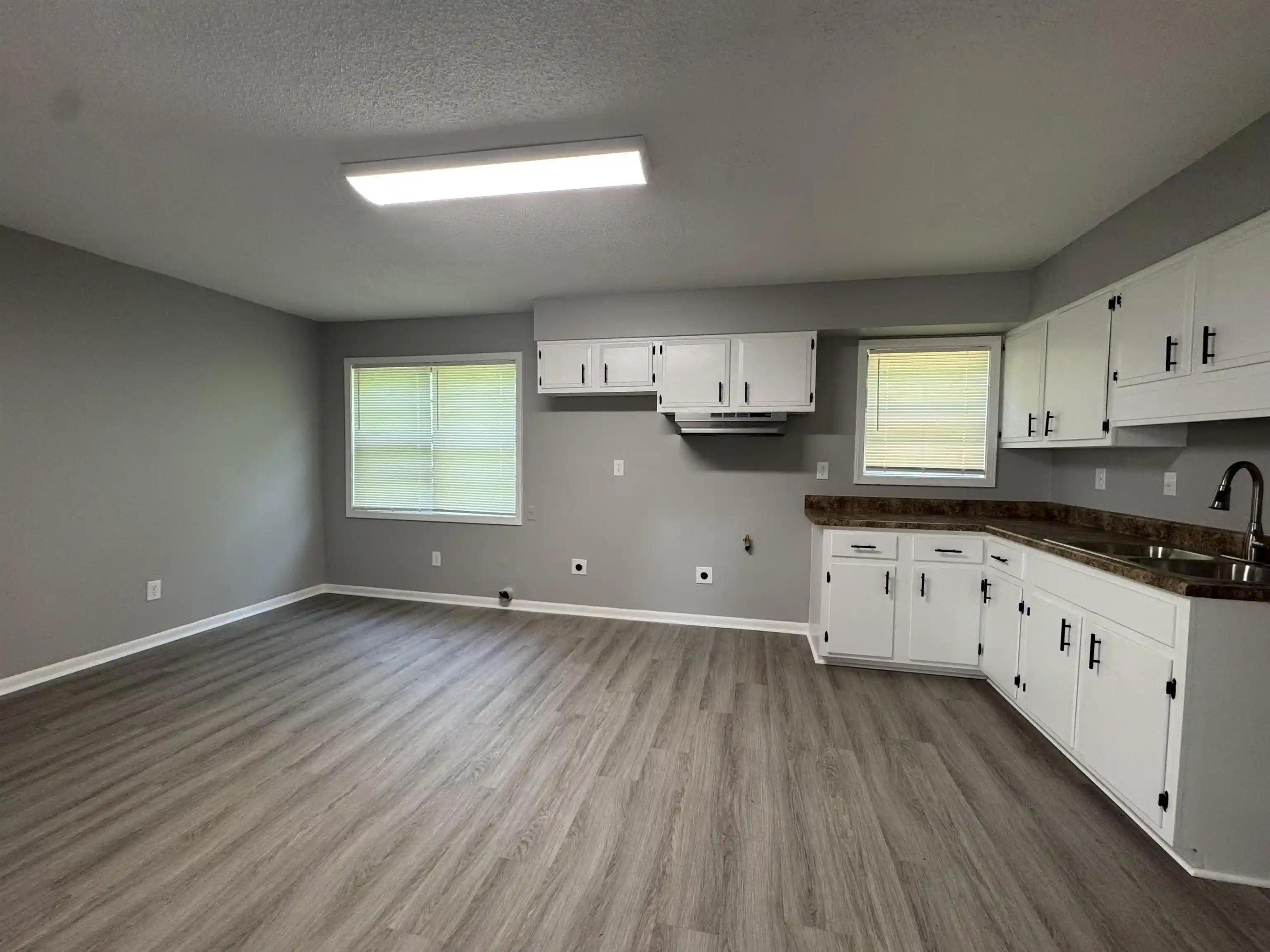 Photo 3 of Single family home for sale at 4391 Shadowline Cv, Memphis, TN 38109 | MLS# 10224384 | Listing updated on 2026-09-15