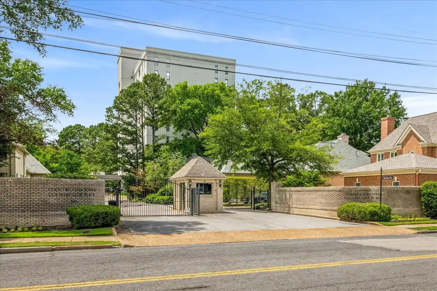 Condo for sale at 585 S Greer St #302, Memphis, TN 38111 | MLS# 10224395