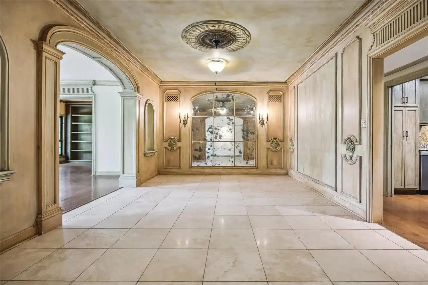 Photo 3 of Condo for sale at 585 S Greer St #302, Memphis, TN 38111 | MLS# 10224395 | Listing updated on 2026-06-19