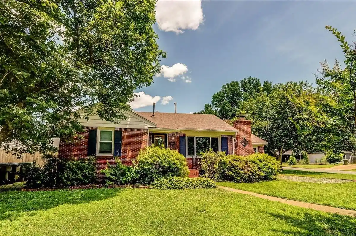 Photo 1 of Single family home for sale at 4872 Flamingo Rd, Memphis, TN 38117 | MLS# 10224409 | Listing updated on 2026-09-28