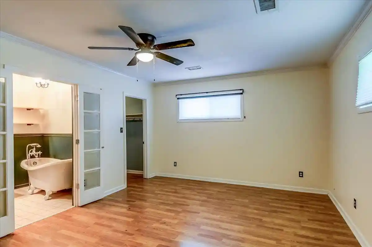 Photo 3 of Single family home for sale at 4872 Flamingo Rd, Memphis, TN 38117 | MLS# 10224409 | Listing updated on 2026-09-28