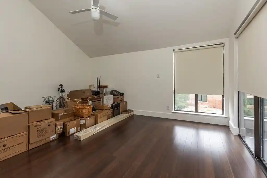 Photo 4 of Townhouse for sale at 377 Riverbluff Pl #3, Memphis, TN 38103 | MLS# 10224415 | Listing updated on 2026-10-05